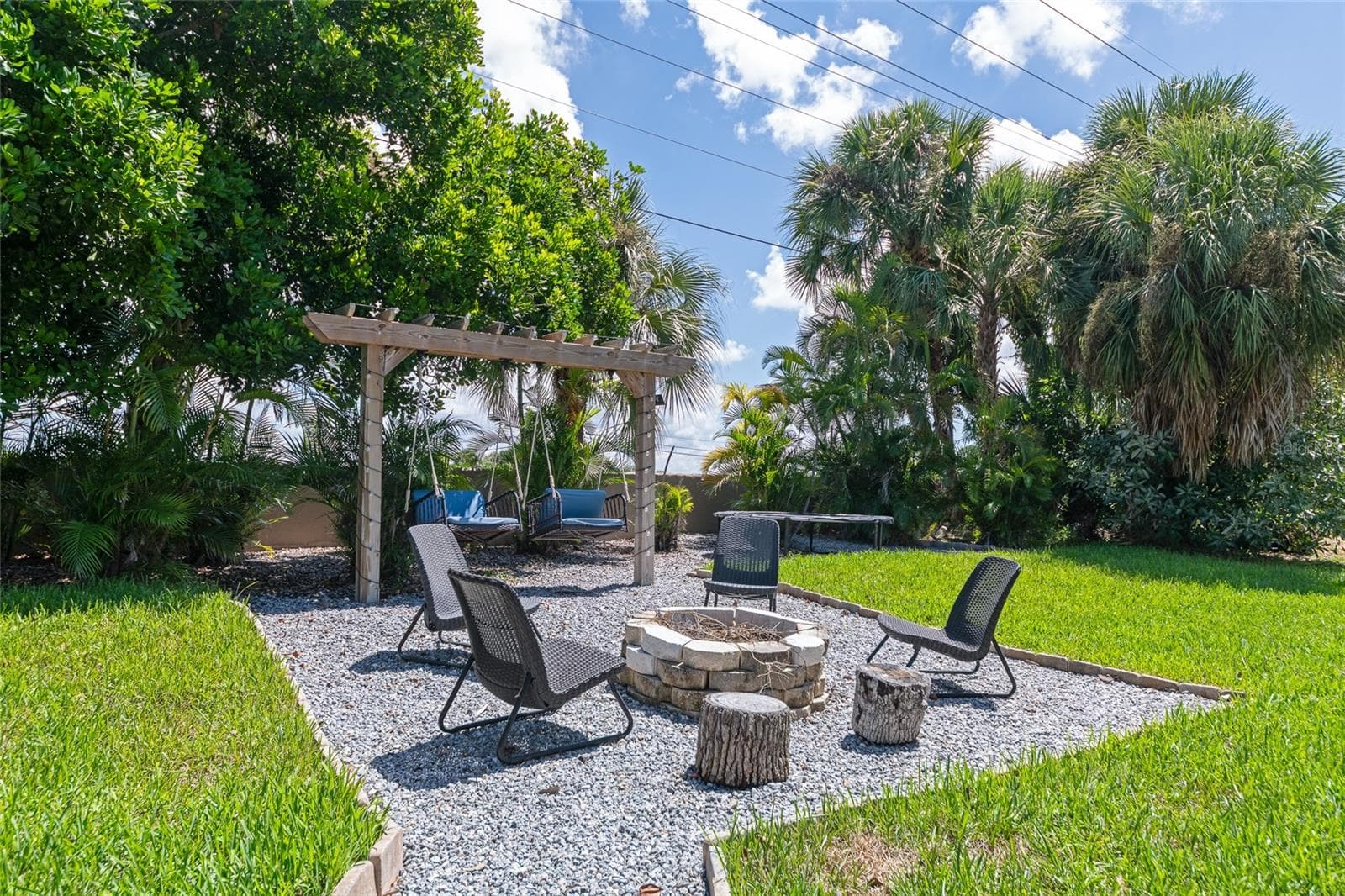 Single Family Residence at 1417 LANDVIEW LN, OSPREY, photo 52 of 82