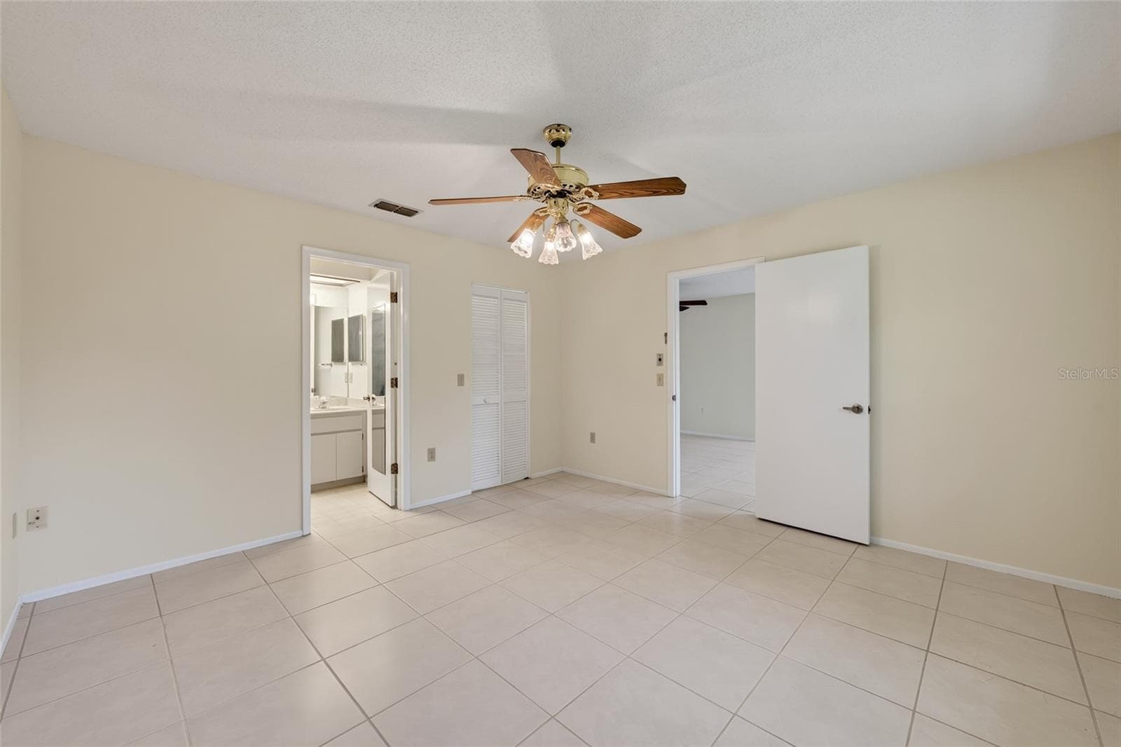Primary Bedroom- 9545 Danville Court, #42, New Port Richey, FL 34655Wedgewood Village Condos in Heritage Lake - 9545 DANVILLE CT #42, NEW PORT RICHEY