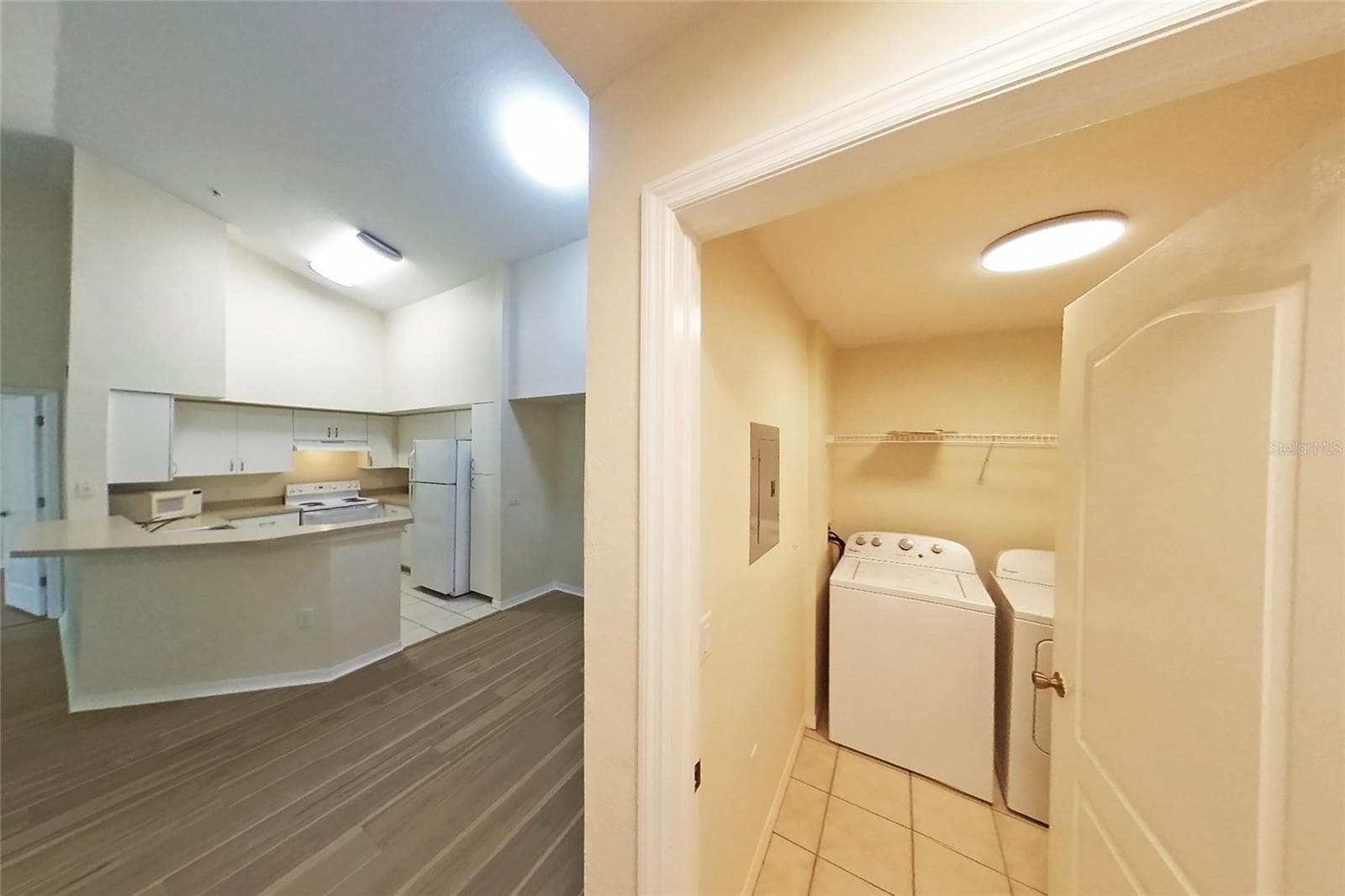 Laundry-room - 4138 CENTRAL SARASOTA PKWY #1521, SARASOTA