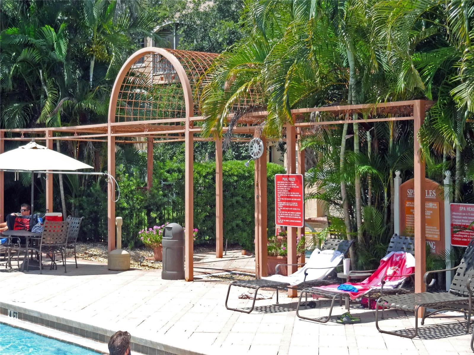 hot tub - 4138 CENTRAL SARASOTA PKWY #1521, SARASOTA