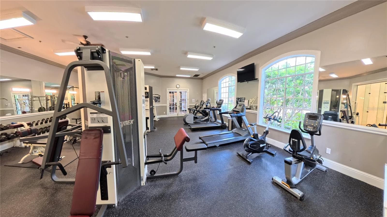 Fitness Center - 4138 CENTRAL SARASOTA PKWY #1521, SARASOTA