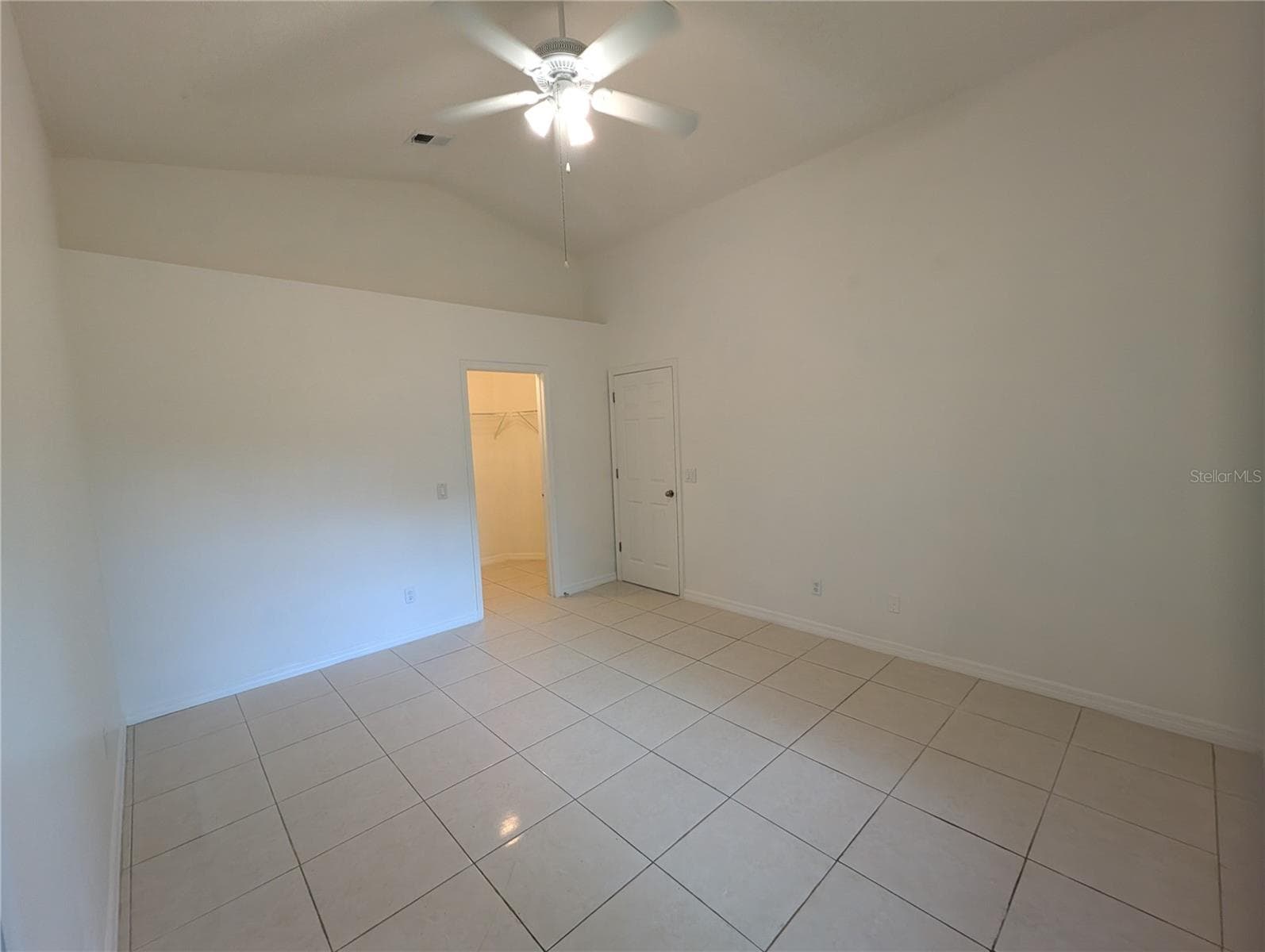 Single Family Residence at 970 LITTLE CREEK RD, ORLANDO, photo 7 of 16