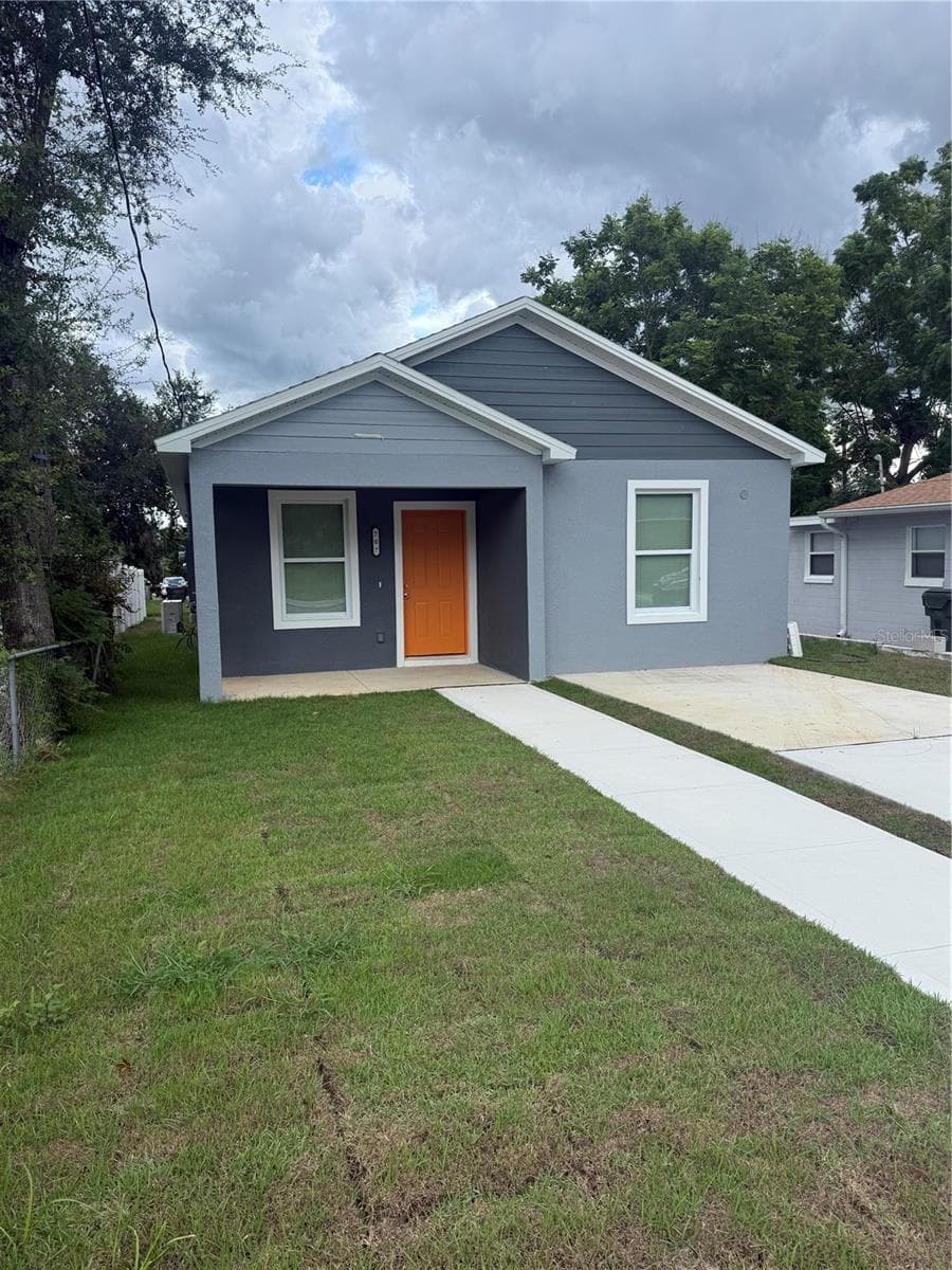 Single Family Residence at 707 W 9TH ST, LAKELAND, photo 4 of 28