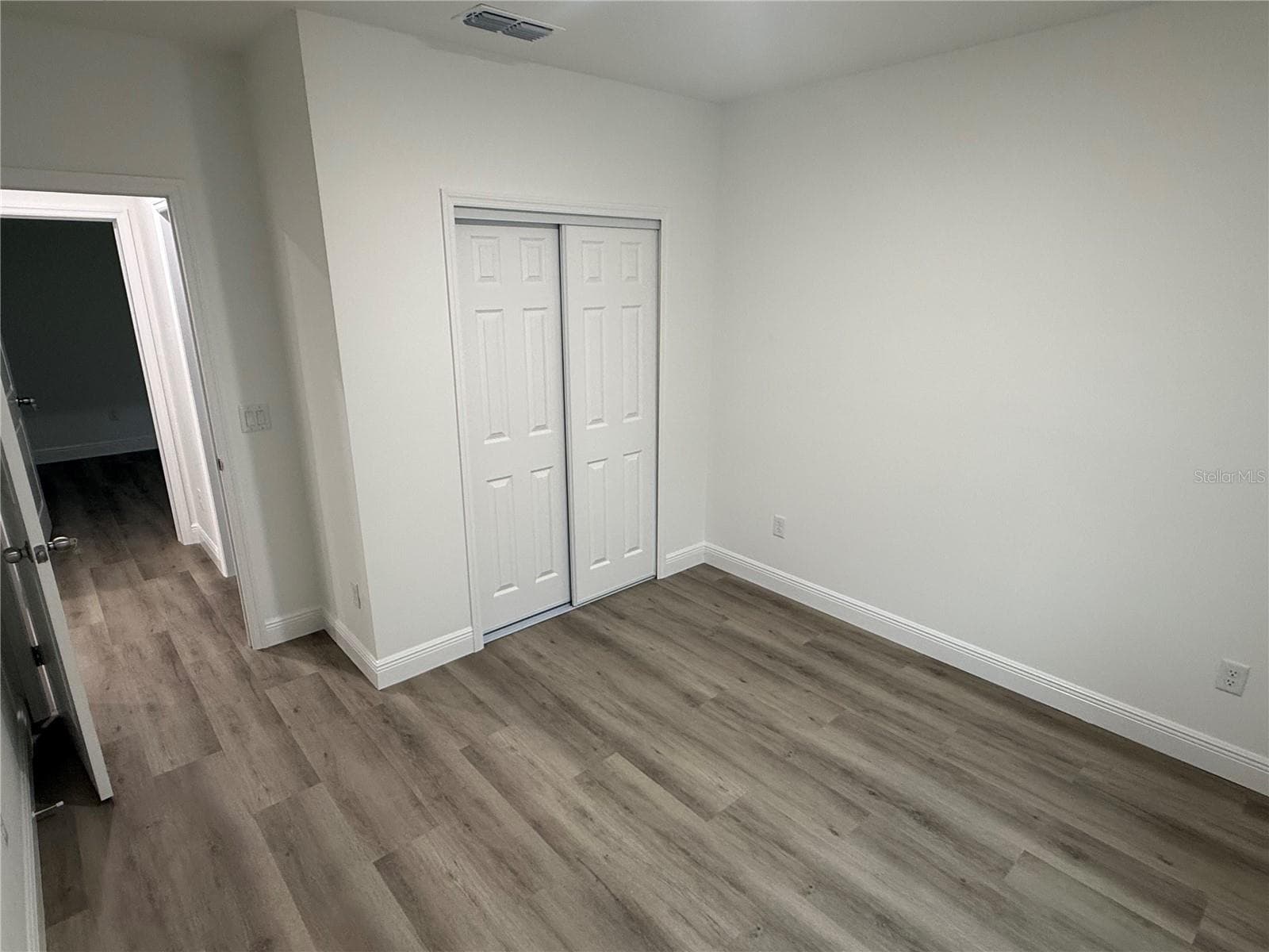 Single Family Residence at 707 W 9TH ST, LAKELAND, photo 24 of 28