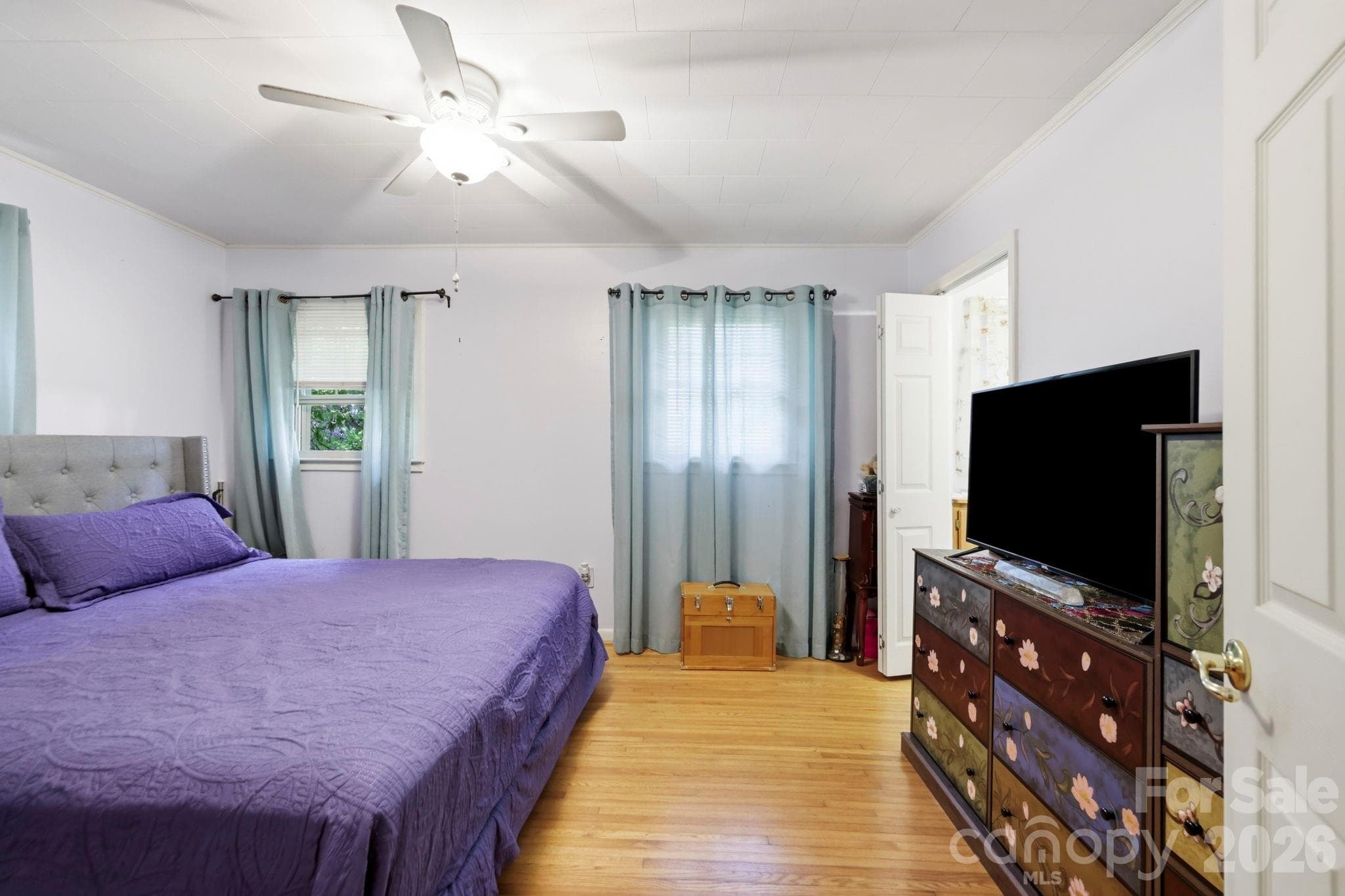 Main bedroom - 10687 Cruso Road, Canton