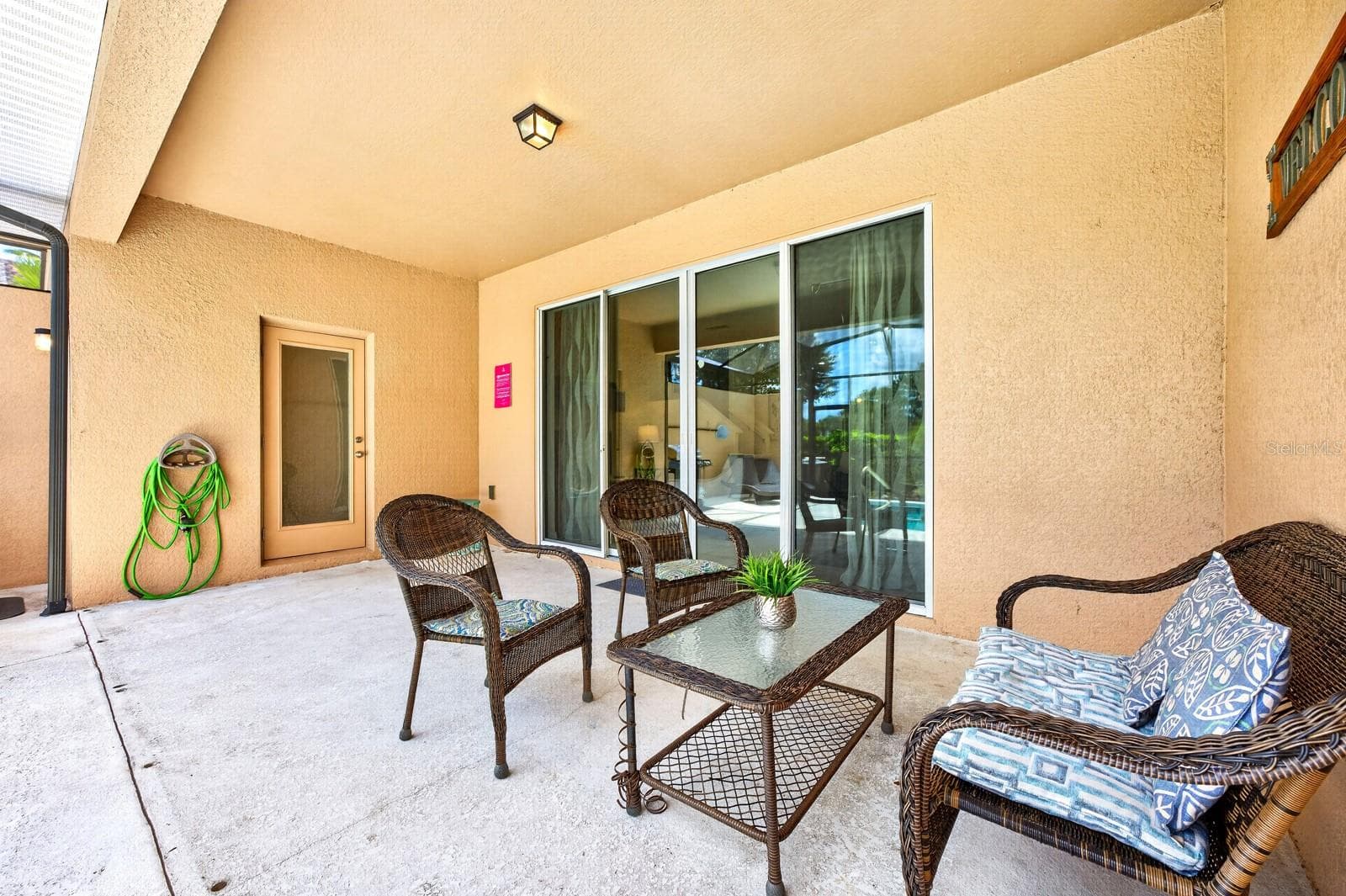 Step outside and your own PRIVATE POOL RETREAT awaits! - 4722 TERRASONESTA DR, DAVENPORT