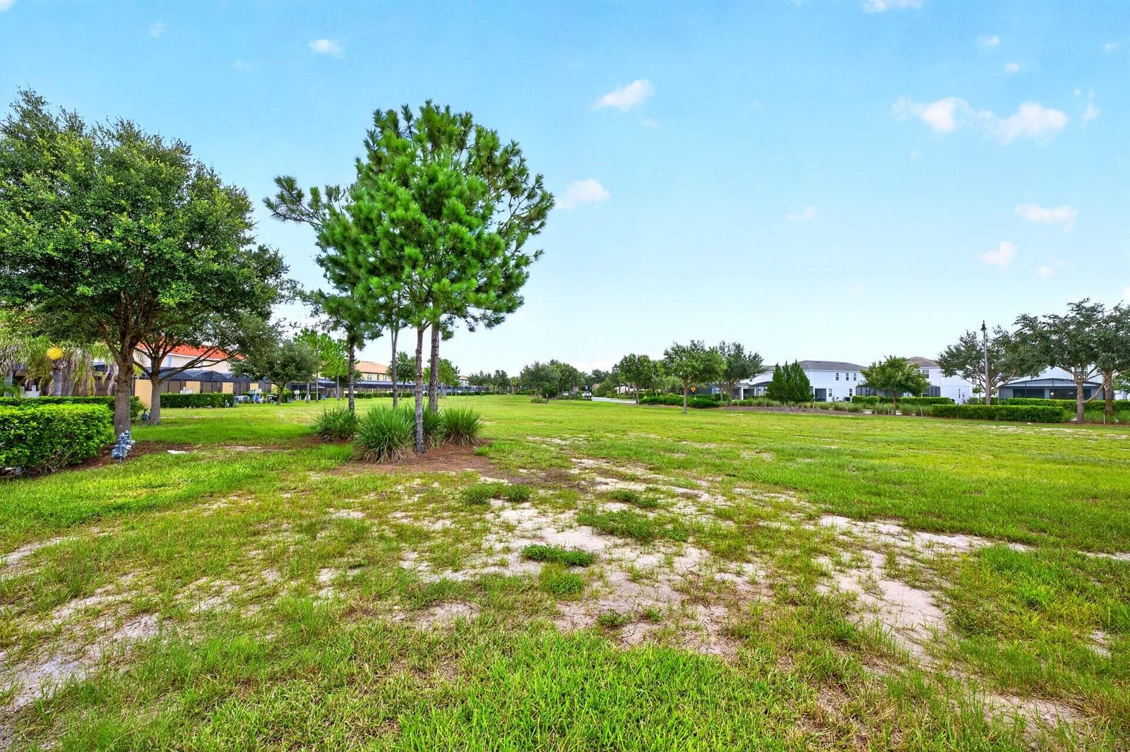 With NO REAR NEIGHBORS, you'll have a more peaceful backdrop for your time outdoors. - 4722 TERRASONESTA DR, DAVENPORT