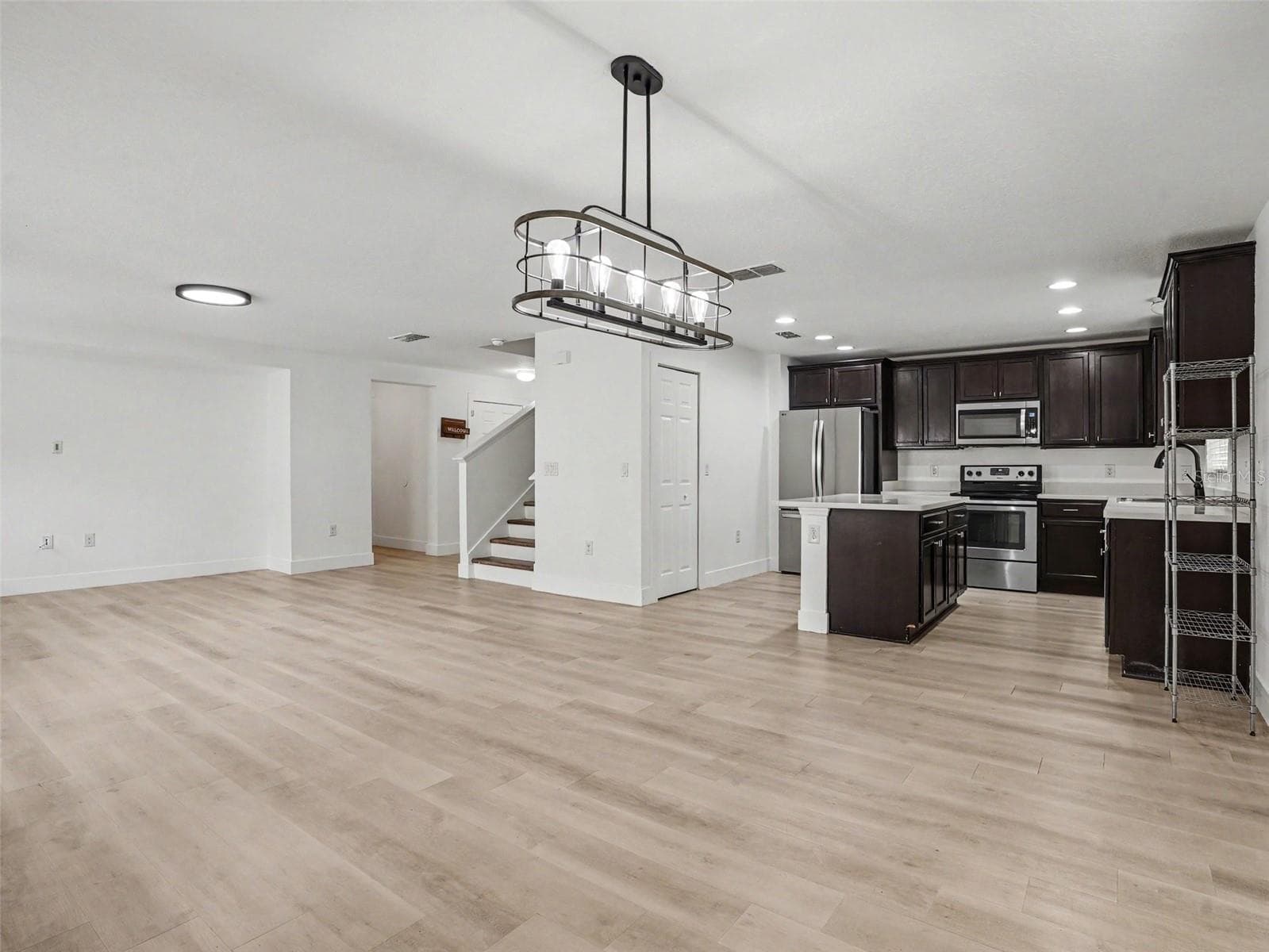 Single Family Residence at 1512 NATURE TRL, KISSIMMEE, photo 6 of 33