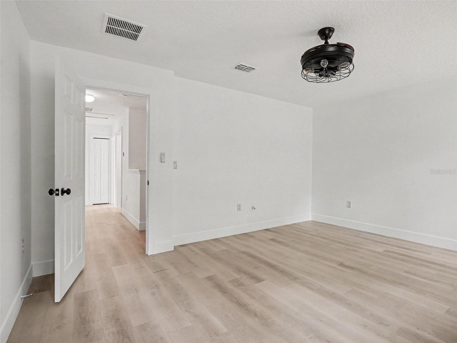 Single Family Residence at 1512 NATURE TRL, KISSIMMEE, photo 17 of 33