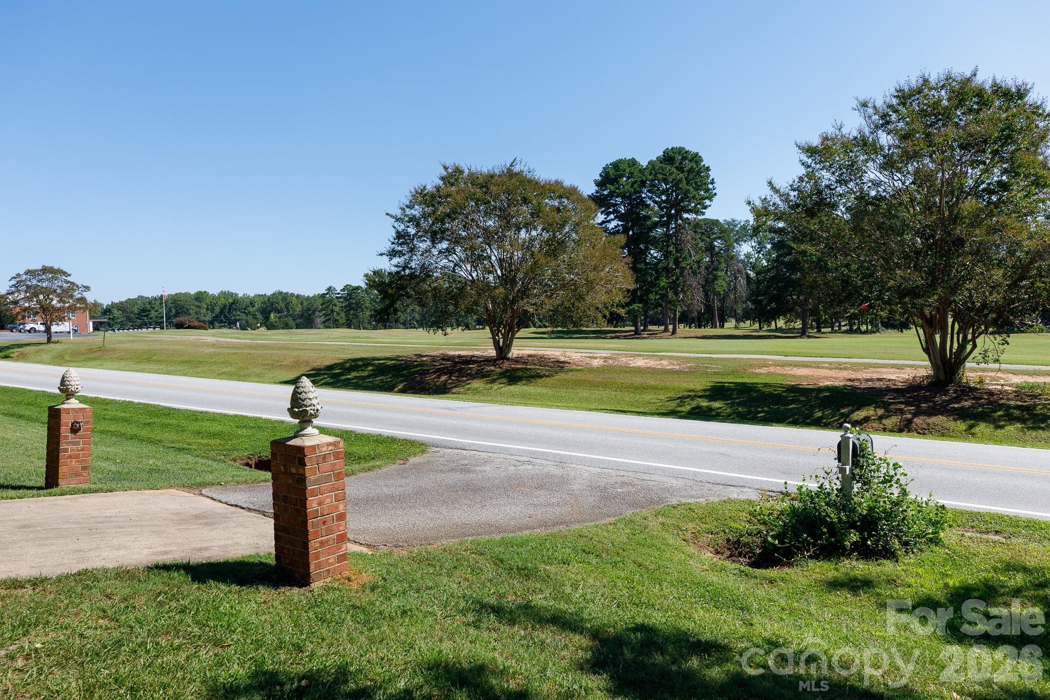 Single Family Residence at 411 Cherokee National Highway, Gaffney, photo 33 of 40