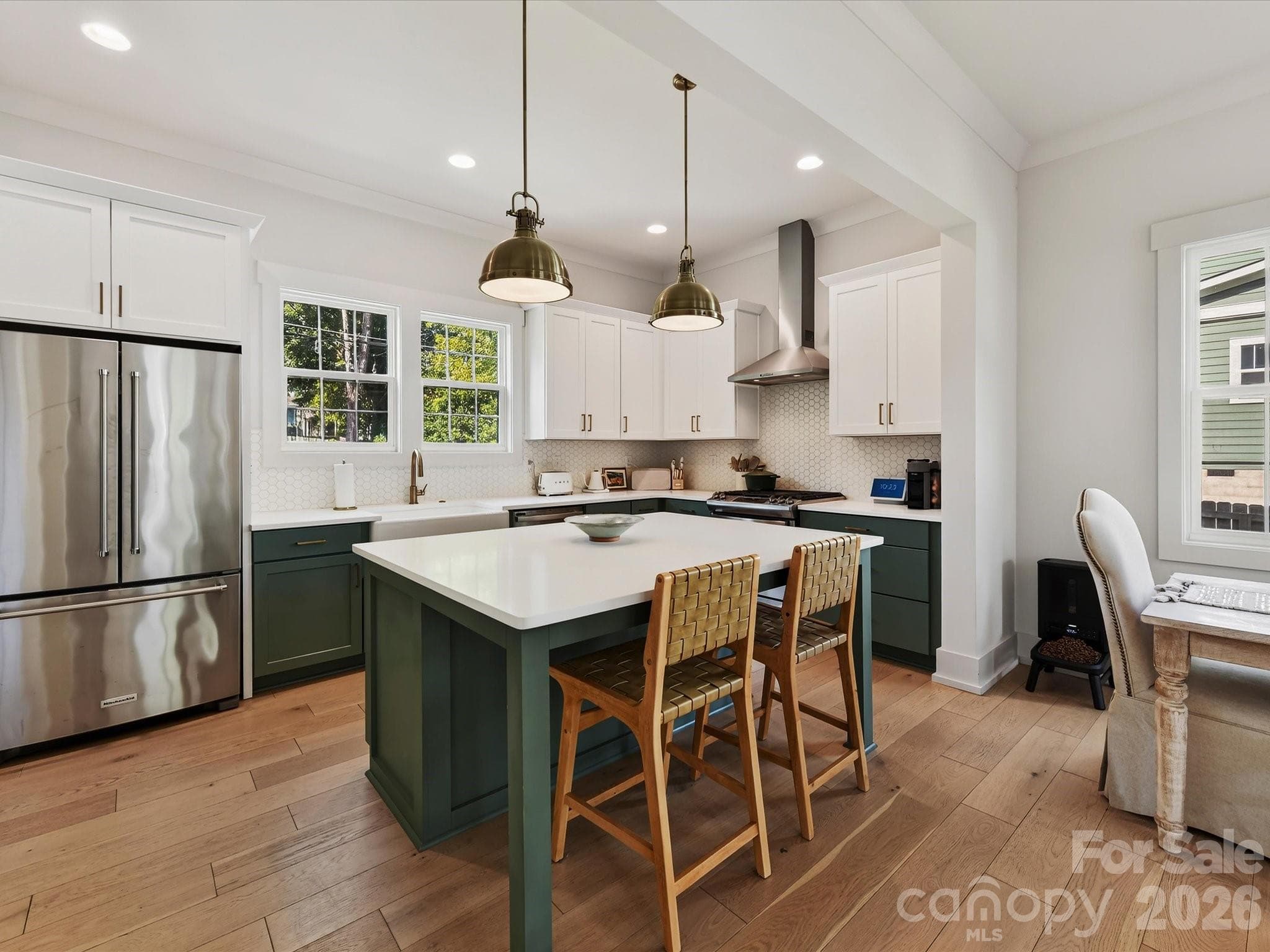 Single Family Residence at 2405 Marlowe Avenue, Charlotte, photo 12 of 32