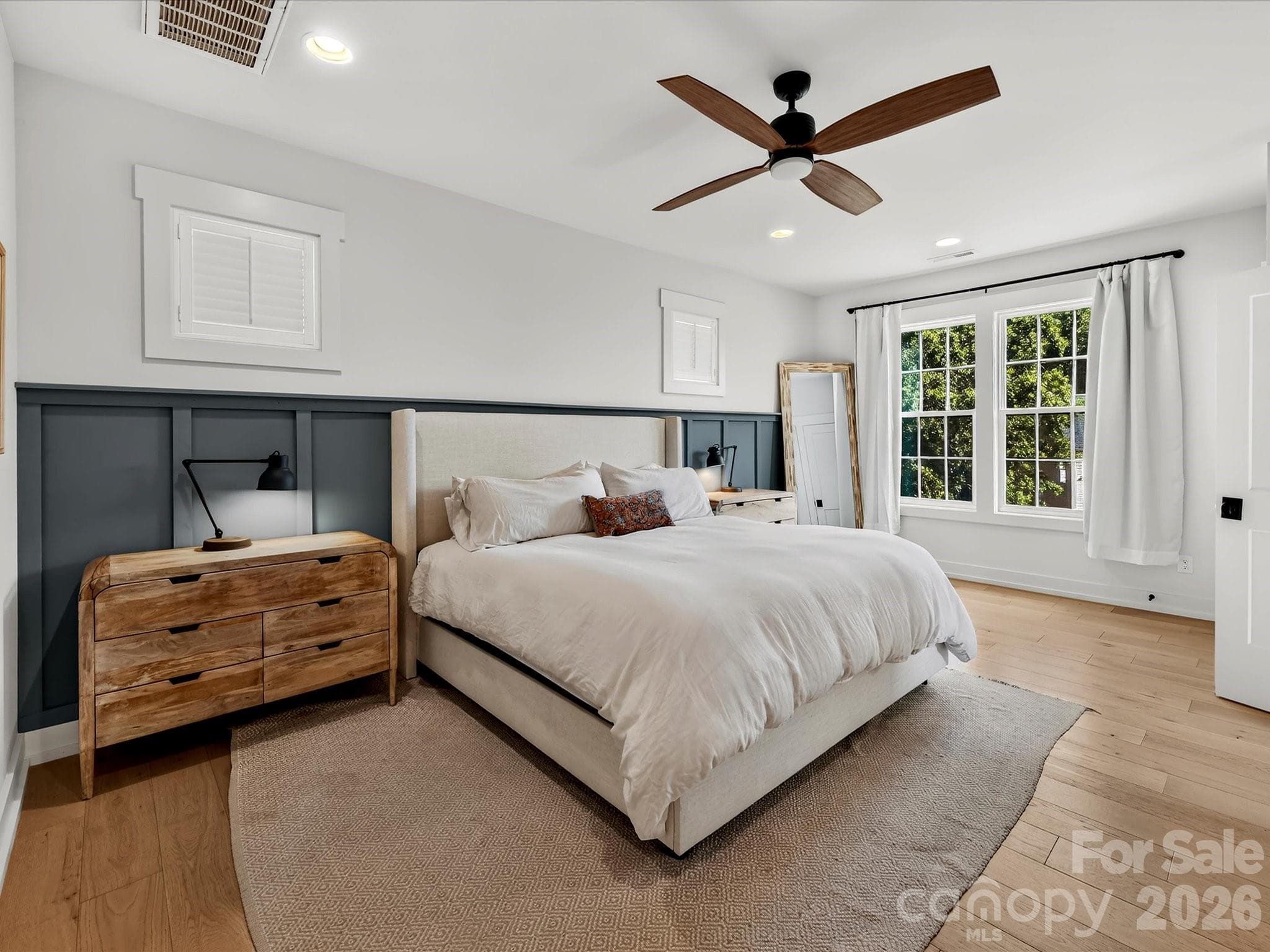 Single Family Residence at 2405 Marlowe Avenue, Charlotte, photo 17 of 32
