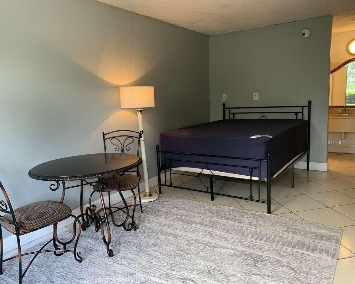 Condo - Hotel at 7900 S ORANGE BLOSSOM TRL #1117, ORLANDO, photo 5 of 13
