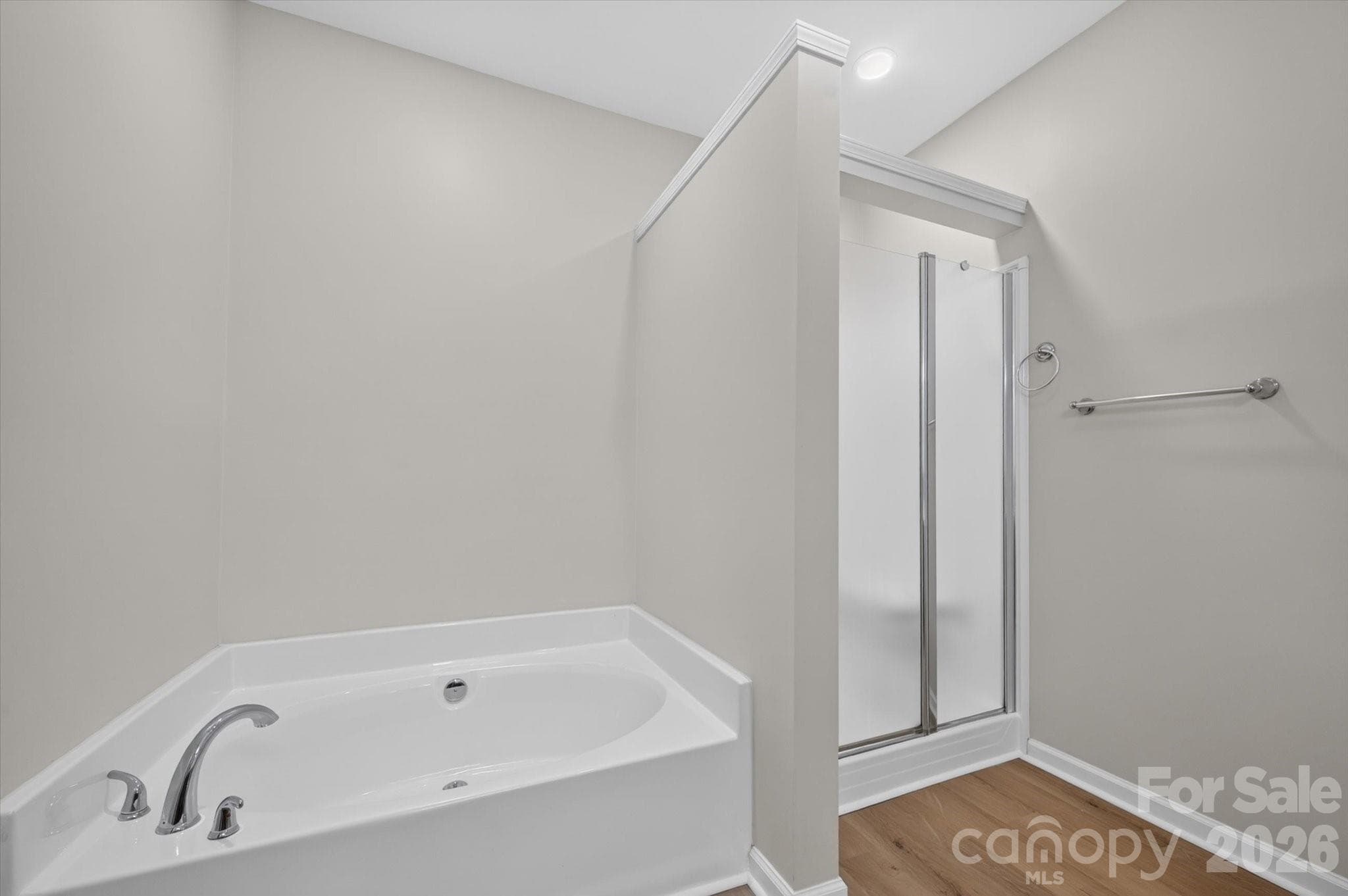 New Faucets! - 4641 Willow Glen Road, Harrisburg