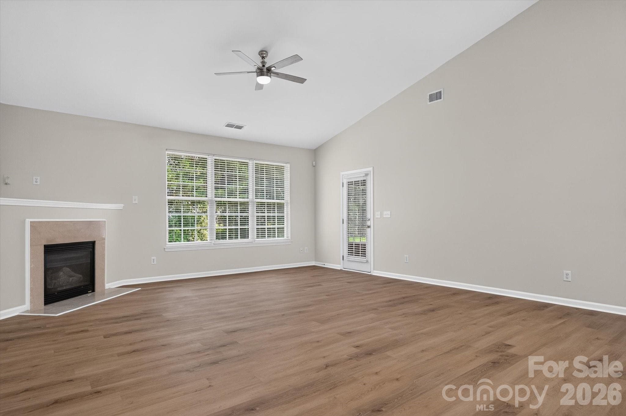 Abundant Sunlight! - 4641 Willow Glen Road, Harrisburg