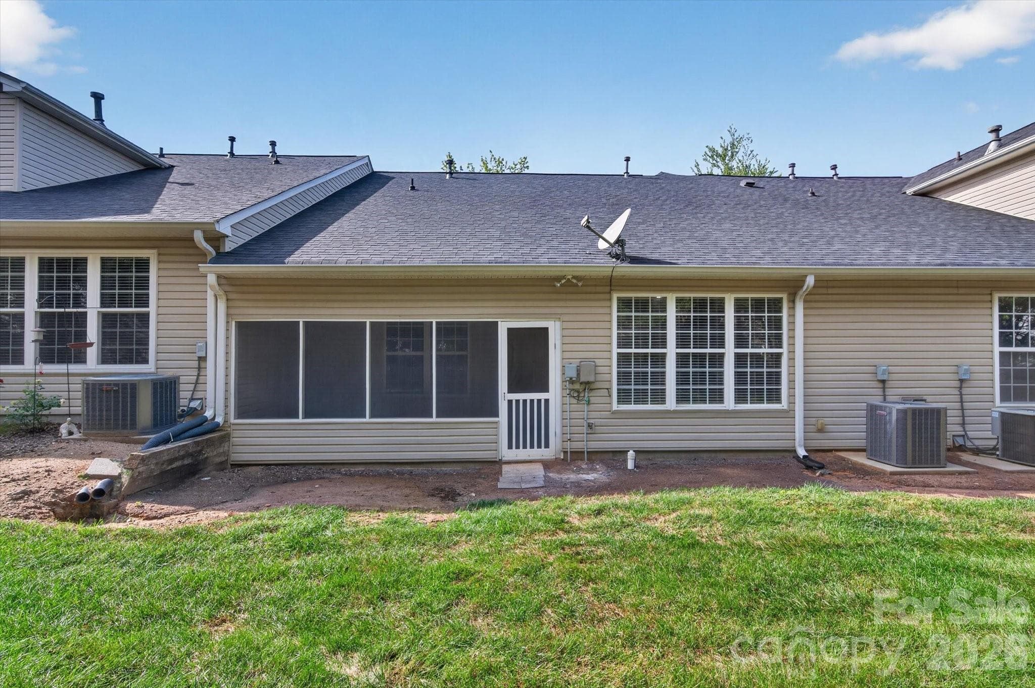 Per the HOA, Owners are permitted to install a patio or plant flowers or shrubs in the back with HOA approval. - 4641 Willow Glen Road, Harrisburg