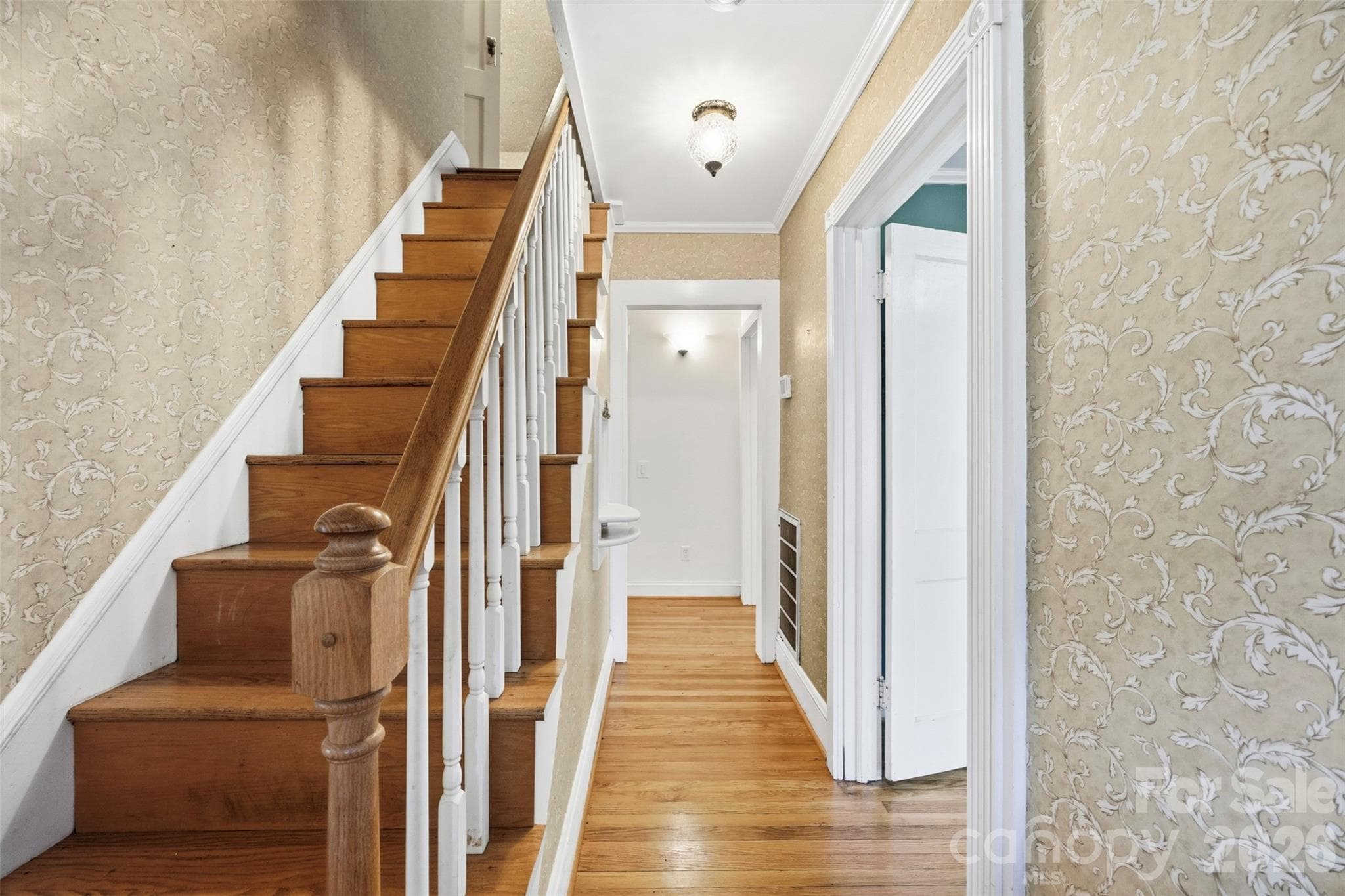 Single Family Residence at 118 Montevista Drive, Kings Mountain, photo 11 of 39