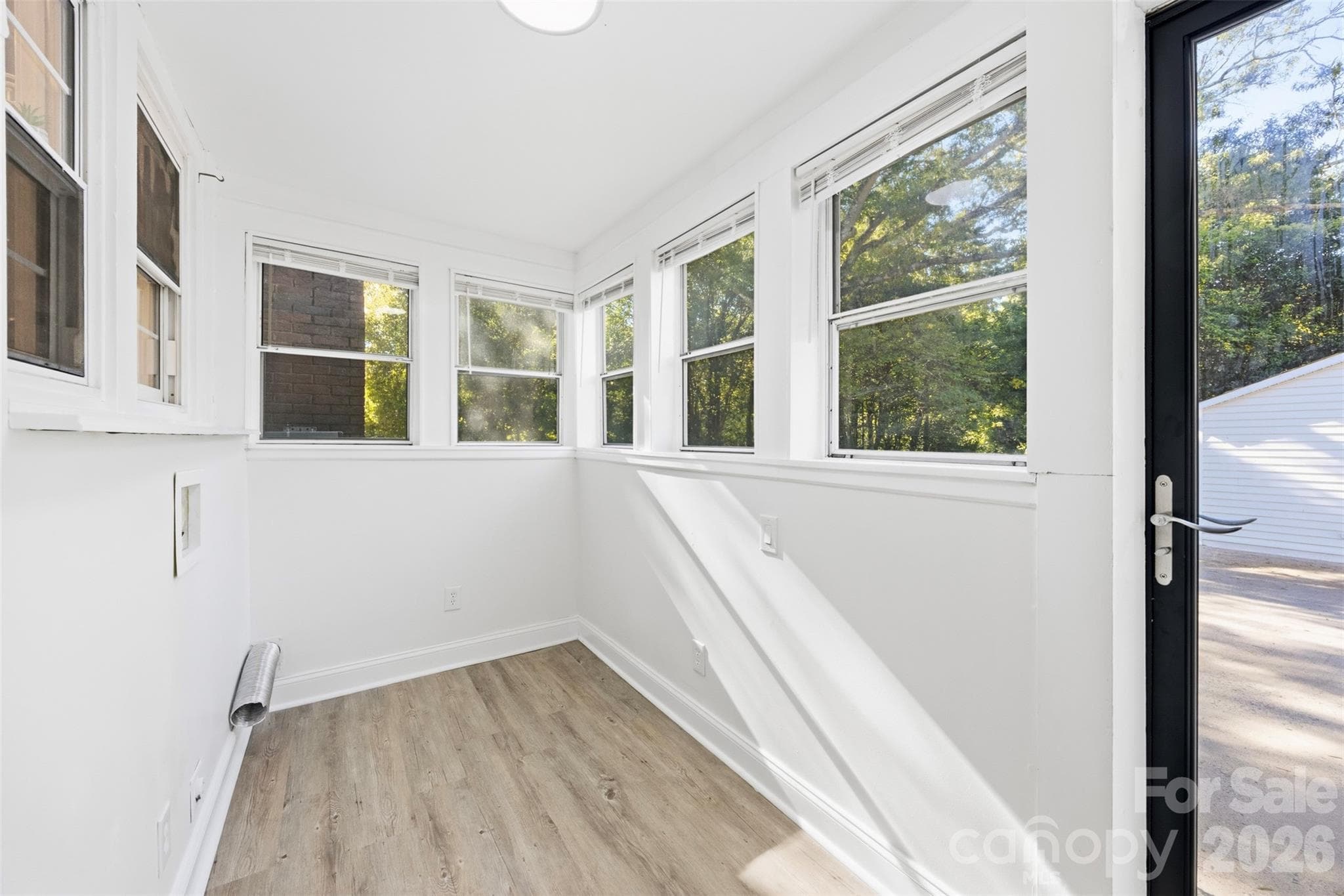 Single Family Residence at 118 Montevista Drive, Kings Mountain, photo 28 of 39