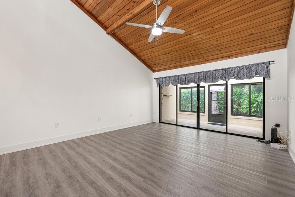 Condominium at 7623 4TH AVE W #7623, BRADENTON, photo 6 of 46