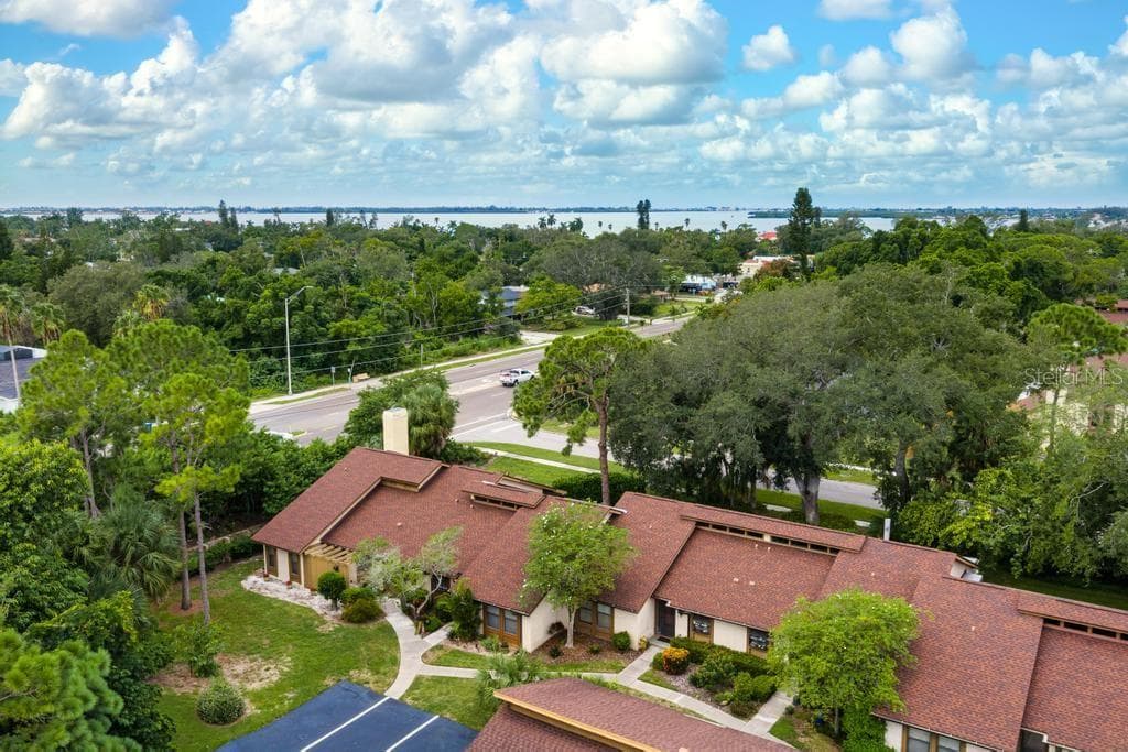 Condominium at 7623 4TH AVE W #7623, BRADENTON, photo 30 of 46