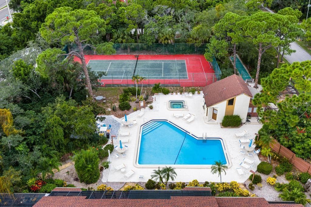 Community Pool - 7623 4TH AVE W #7623, BRADENTON