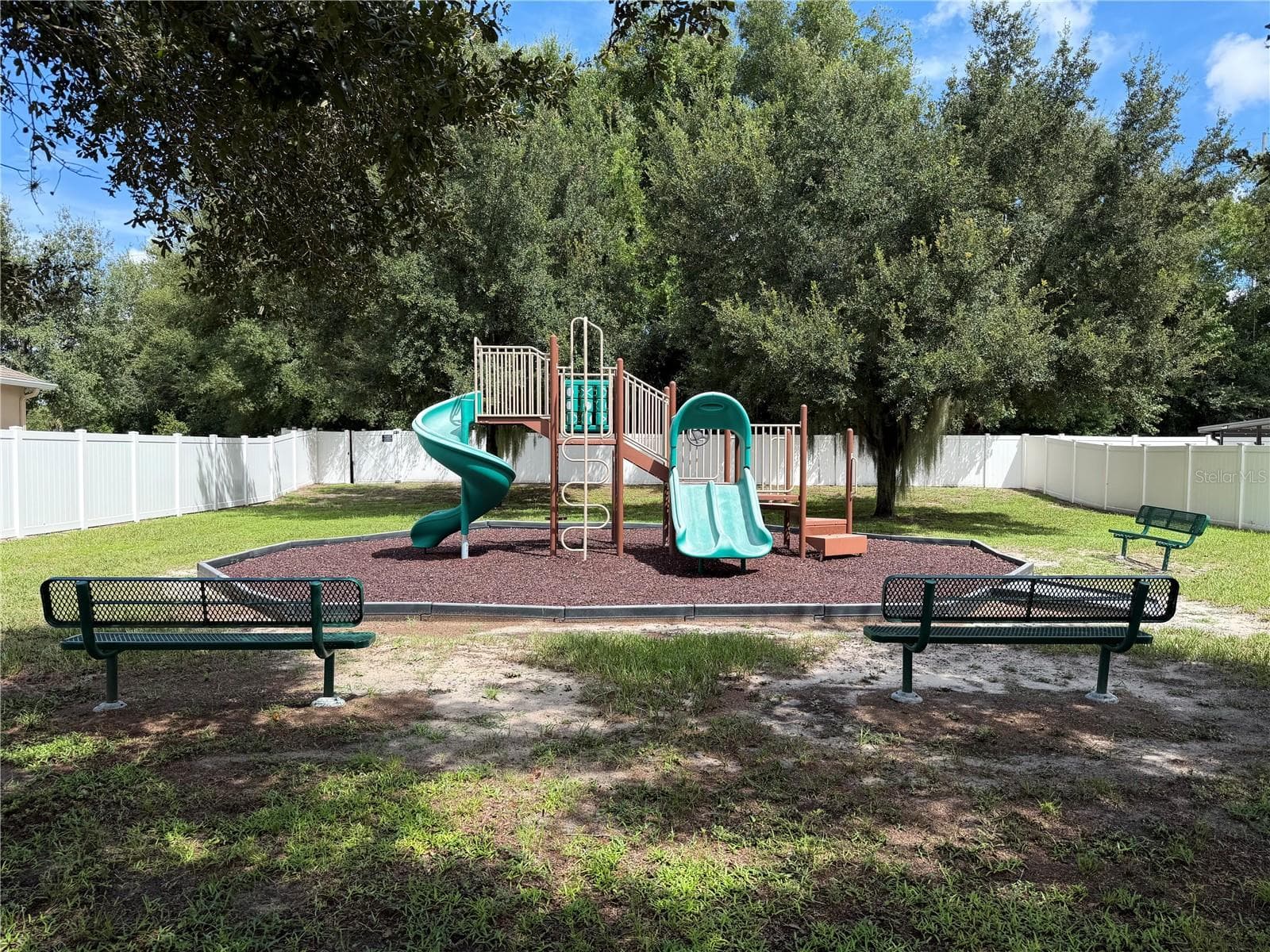 Kids' park/playground just around the corner - 1945 DUNN COVE DR, APOPKA