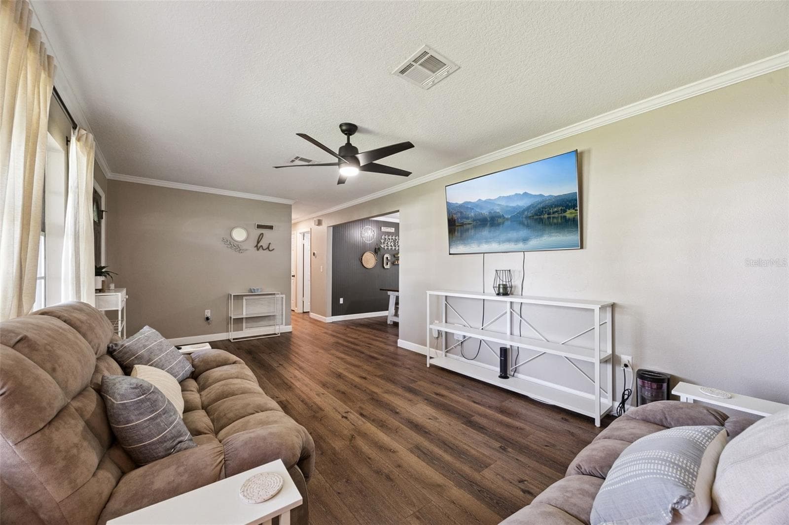 Single Family Residence at 27544 LISA DR, TAVARES, photo 9 of 44