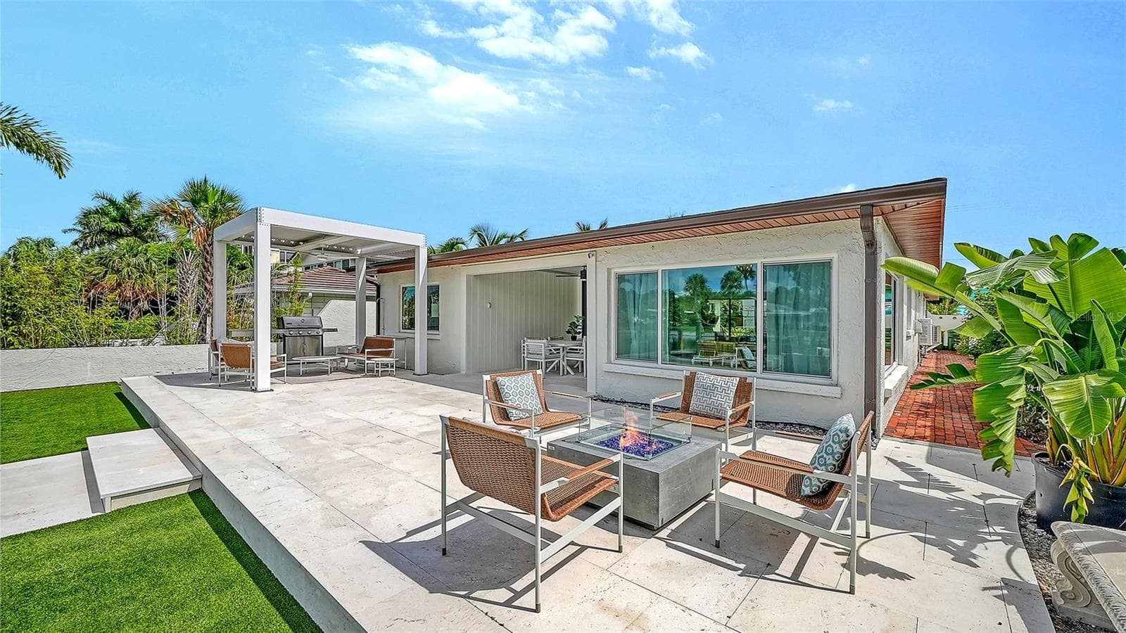Single Family Residence at 556 N WASHINGTON DR, SARASOTA, photo 47 of 65