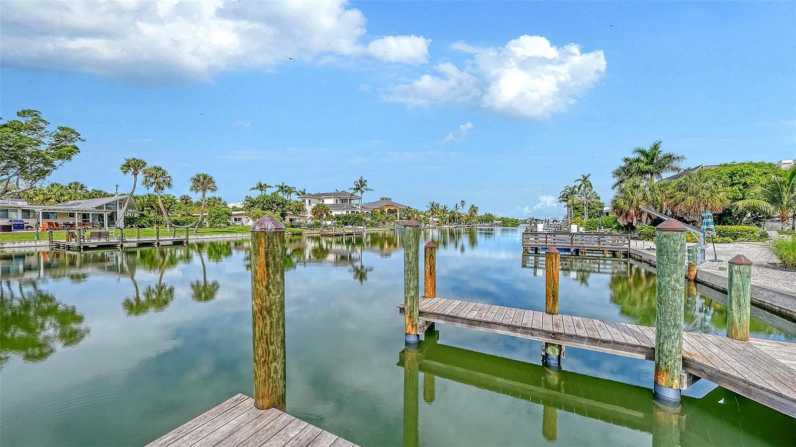 Single Family Residence at 556 N WASHINGTON DR, SARASOTA, photo 50 of 65
