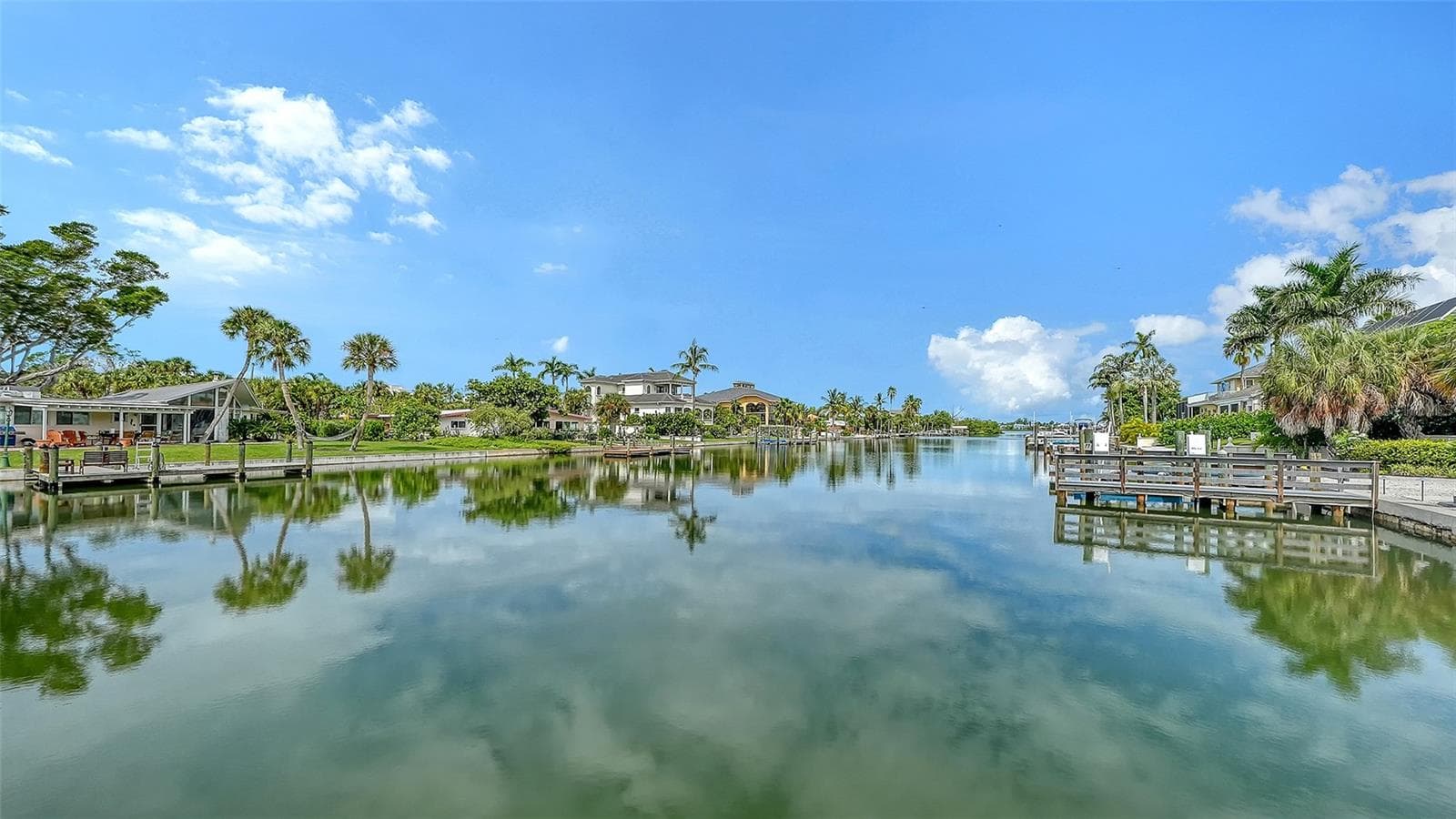 Single Family Residence at 556 N WASHINGTON DR, SARASOTA, photo 51 of 65