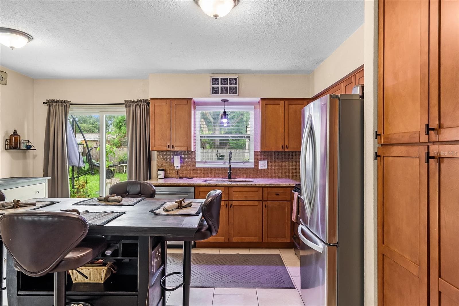 Single Family Residence at 11199 TEMPLE AVE, SEMINOLE, photo 12 of 36
