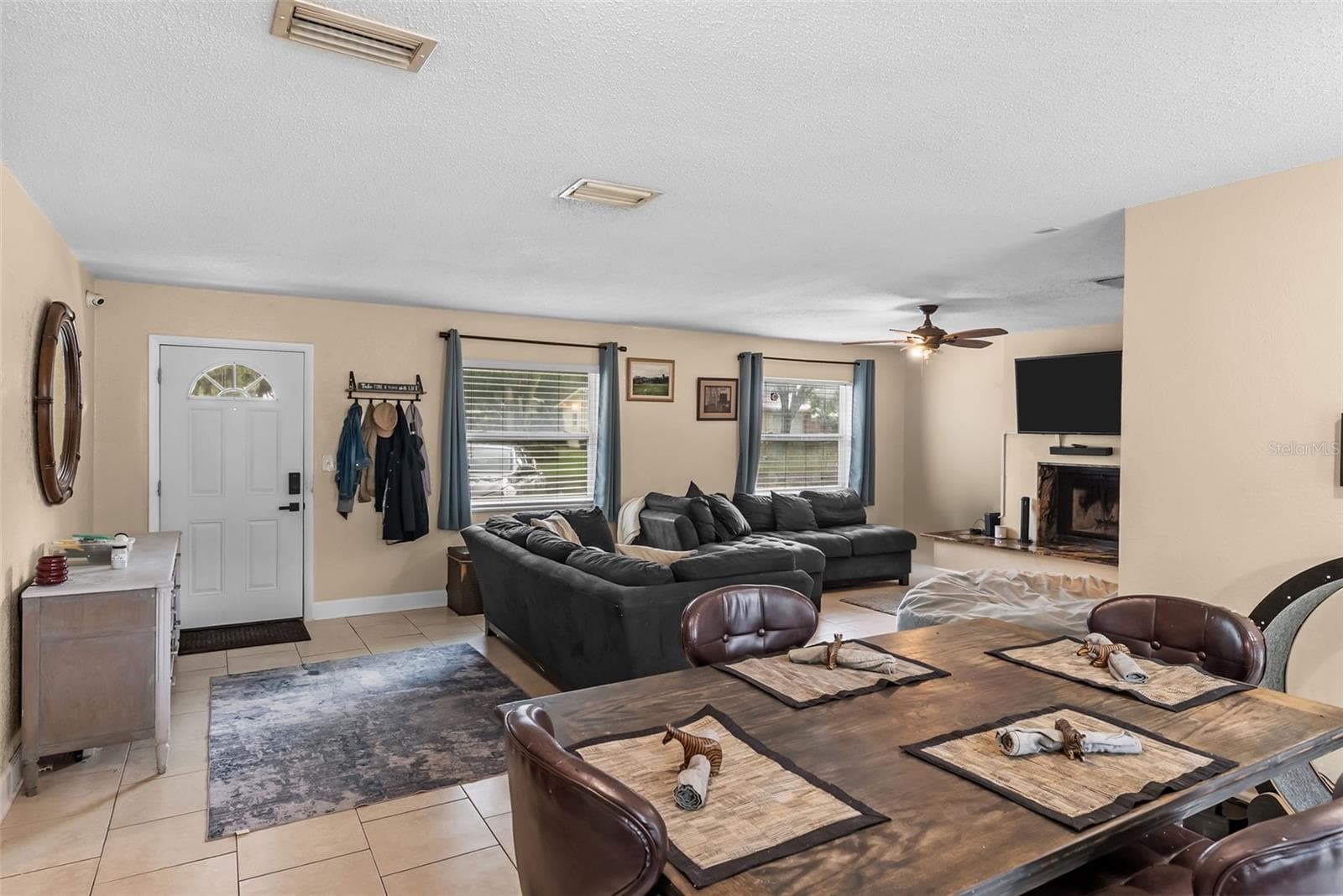 Single Family Residence at 11199 TEMPLE AVE, SEMINOLE, photo 15 of 36
