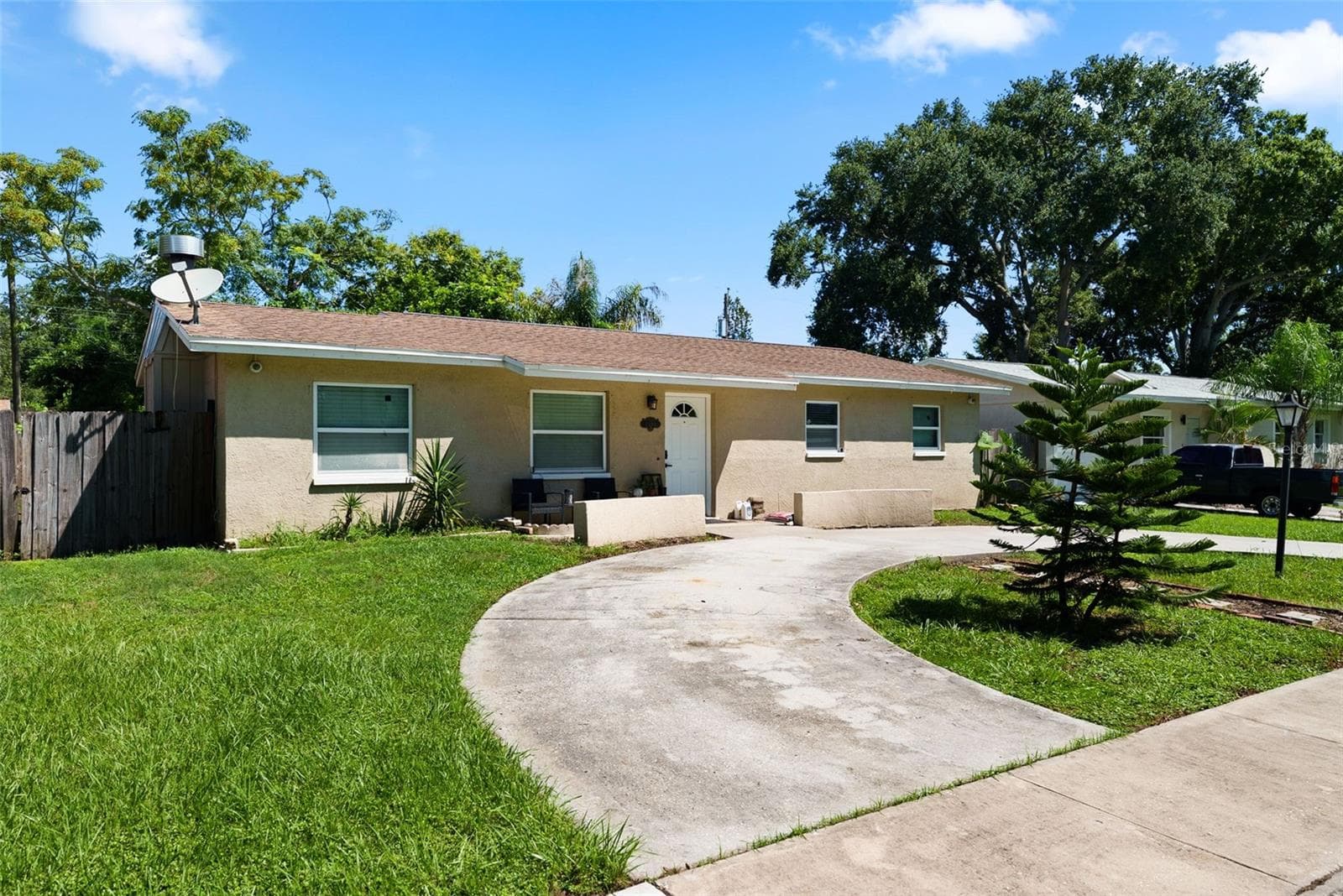 Single Family Residence at 11199 TEMPLE AVE, SEMINOLE, photo 35 of 36