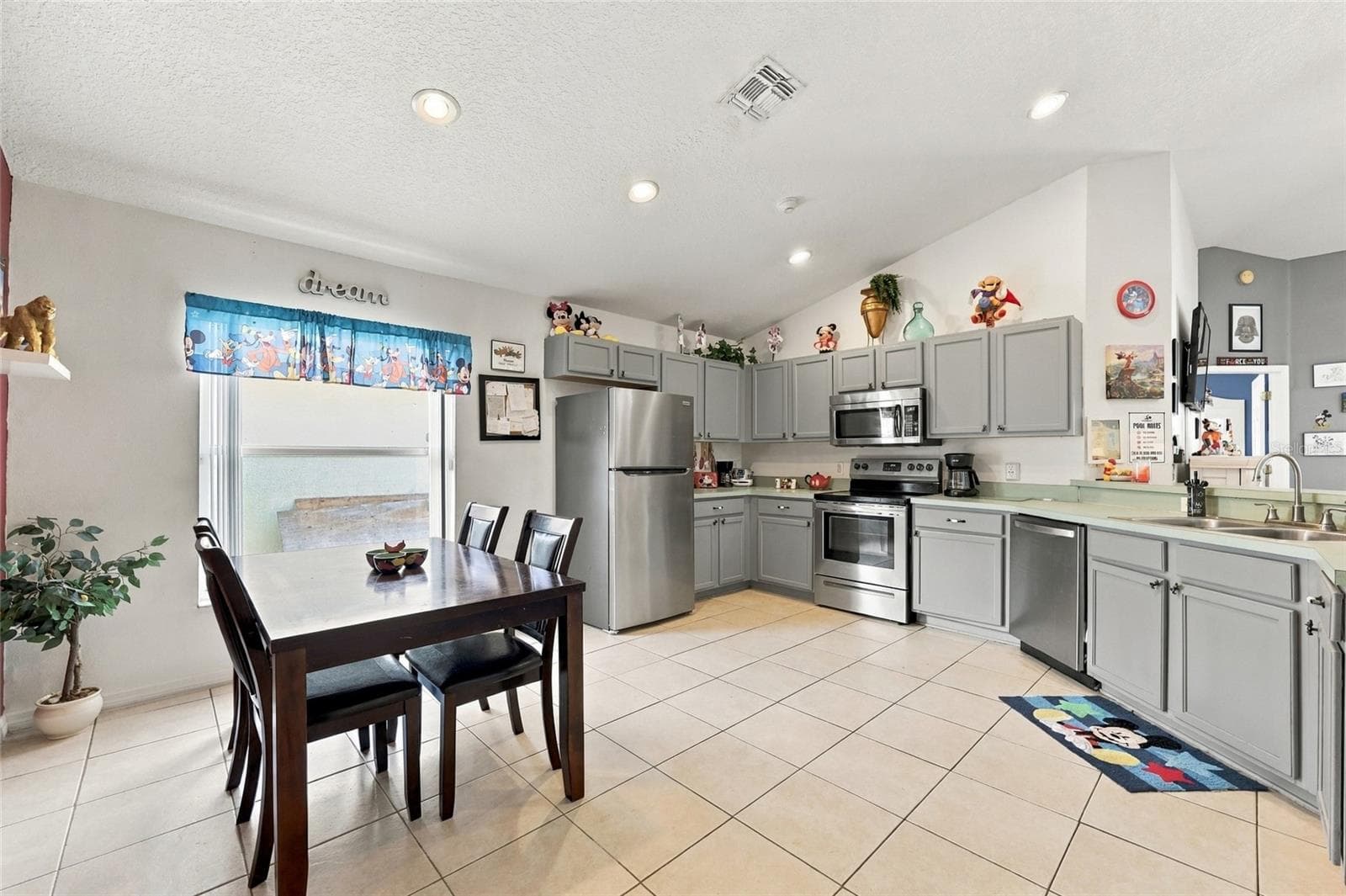 Single Family Residence at 4447 GREAT HARBOR LN, KISSIMMEE, photo 12 of 43