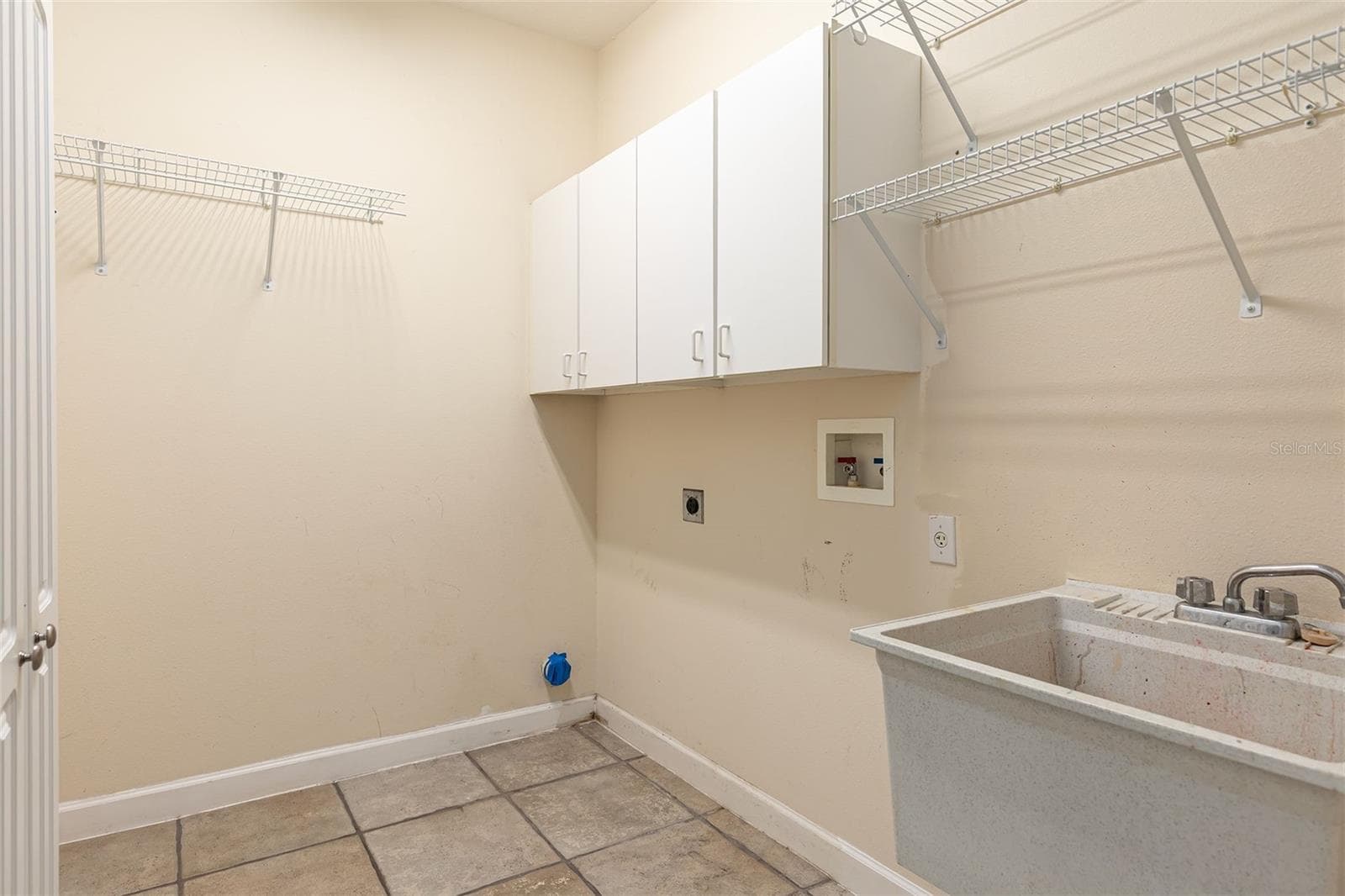 Laundry Room - 4302 CONROY CLUB DR, ORLANDO