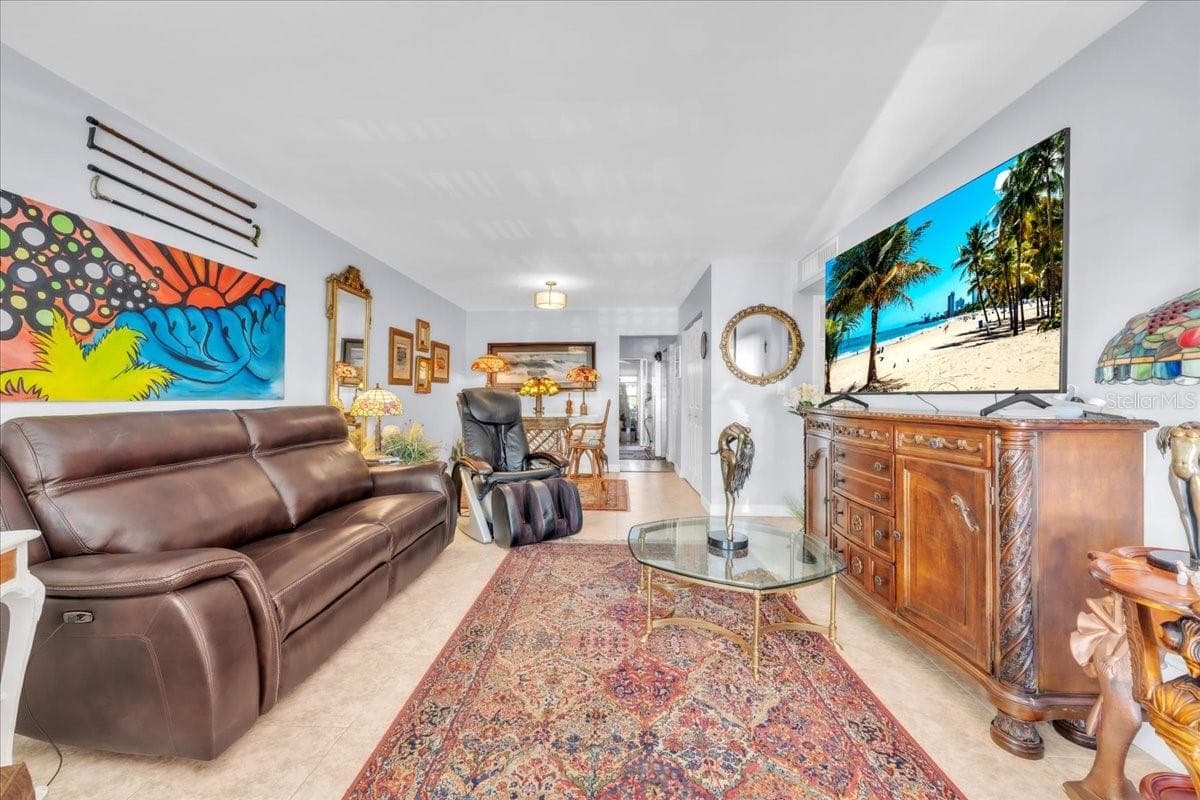 Condominium at 6645 1ST AVE N #102, ST PETERSBURG, photo 10 of 24