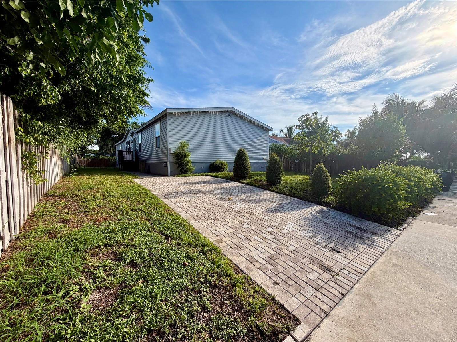 Single Family Residence at 755 RIDGEWOOD RD, WEST PALM BEACH, photo 24 of 26
