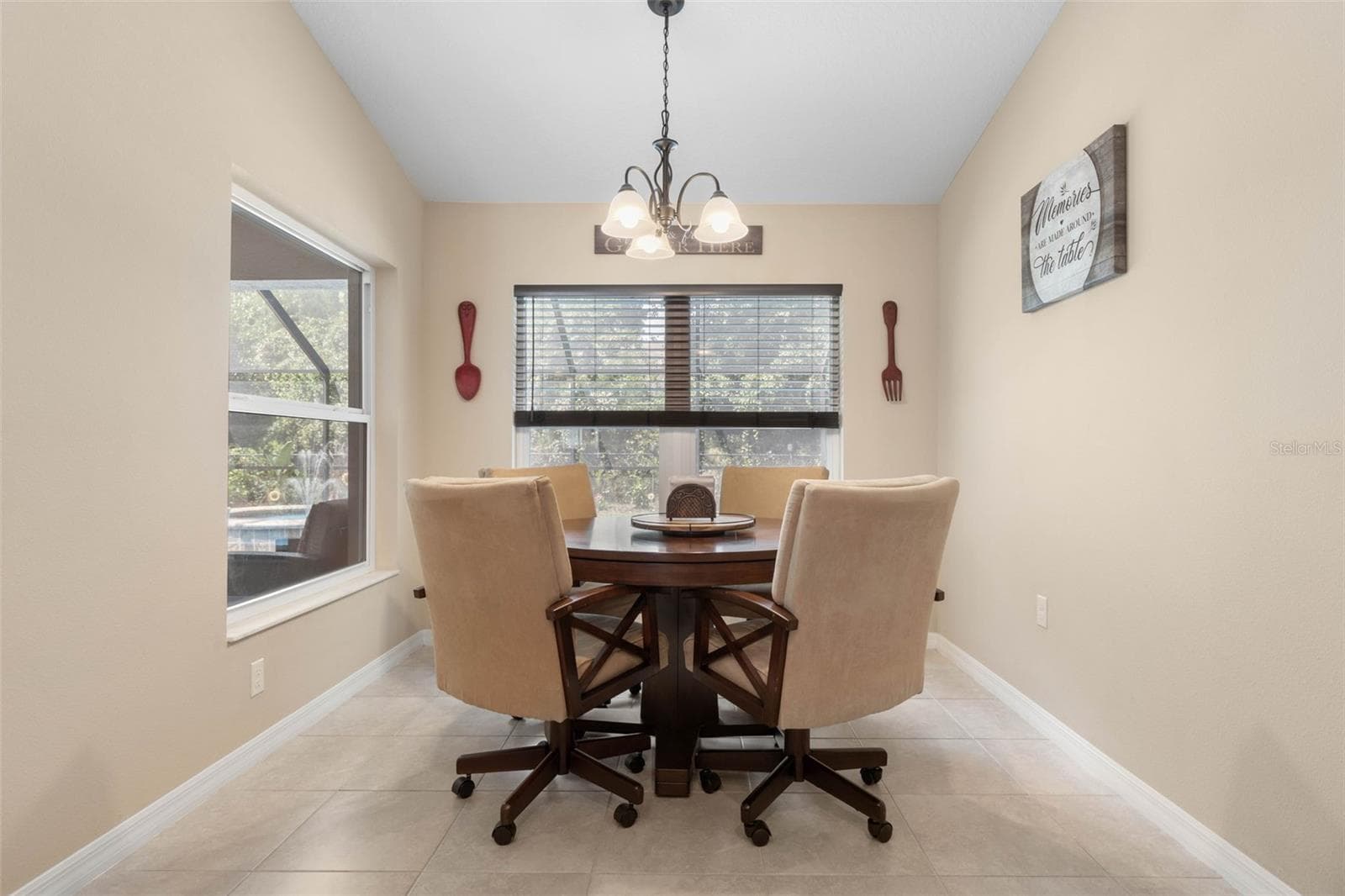 Single Family Residence at 4 EDGE PL, PALM COAST, photo 15 of 55