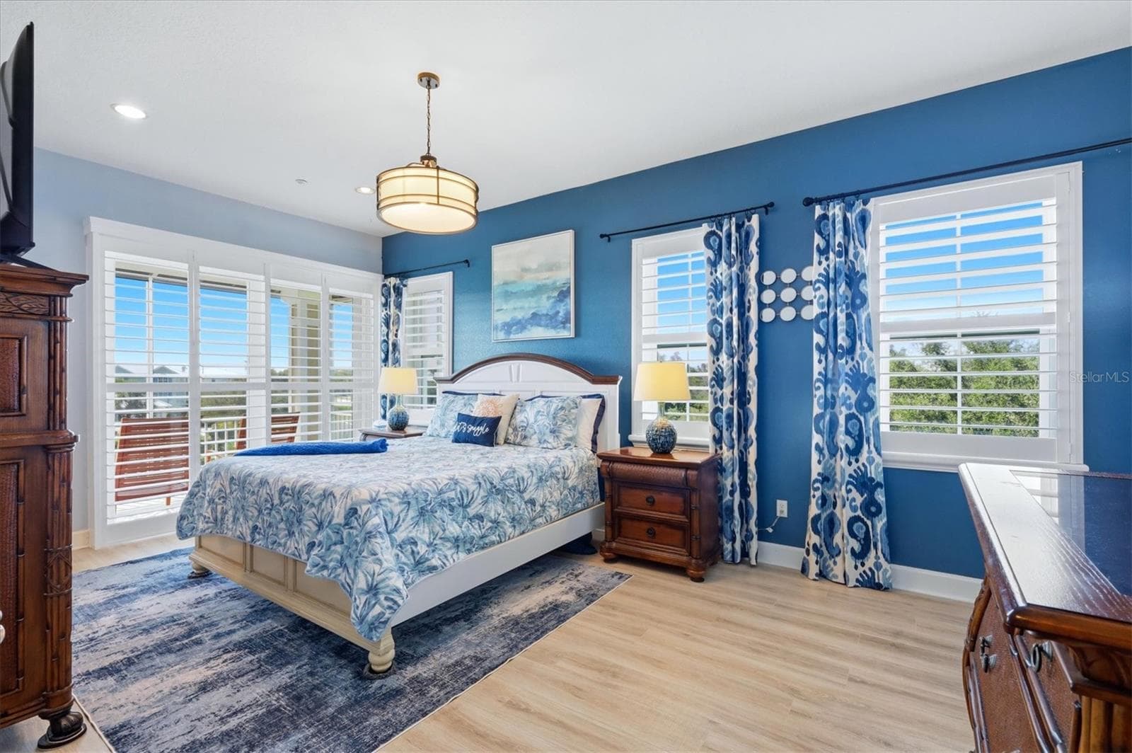 Primary Suite with balcony overlooking lake - 10301 CORAL LANDINGS LN #5, PLACIDA