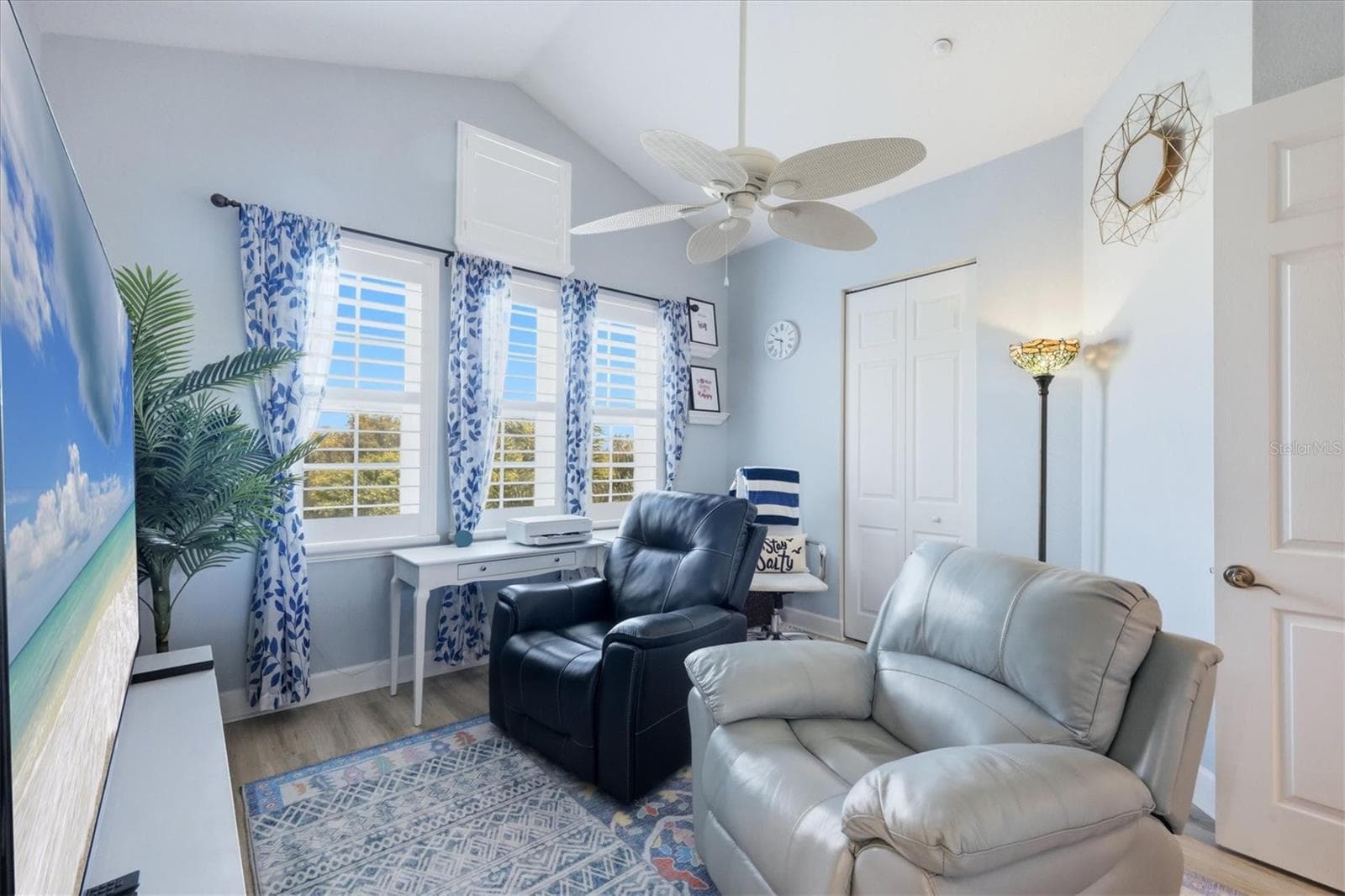 2nd Primary Suite has a walk-in closet - 10301 CORAL LANDINGS LN #5, PLACIDA