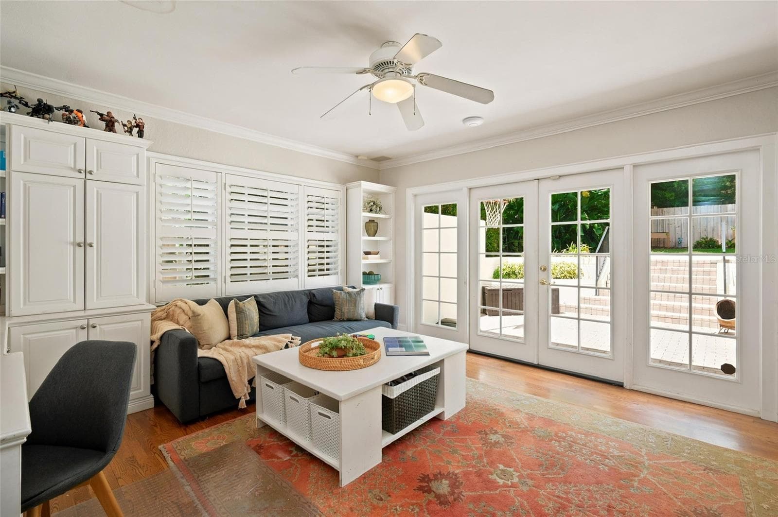 Family Room with French Doors to Outdoor Living - 1221 DORCHESTER ST, ORLANDO