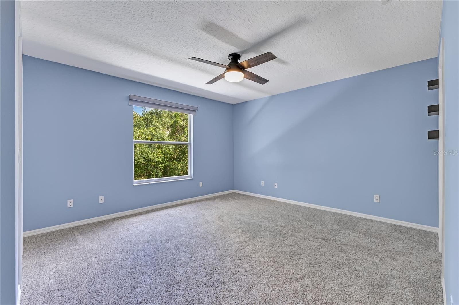 Townhouse at 942 COQUINA ROCK ST, ORLANDO, photo 24 of 61