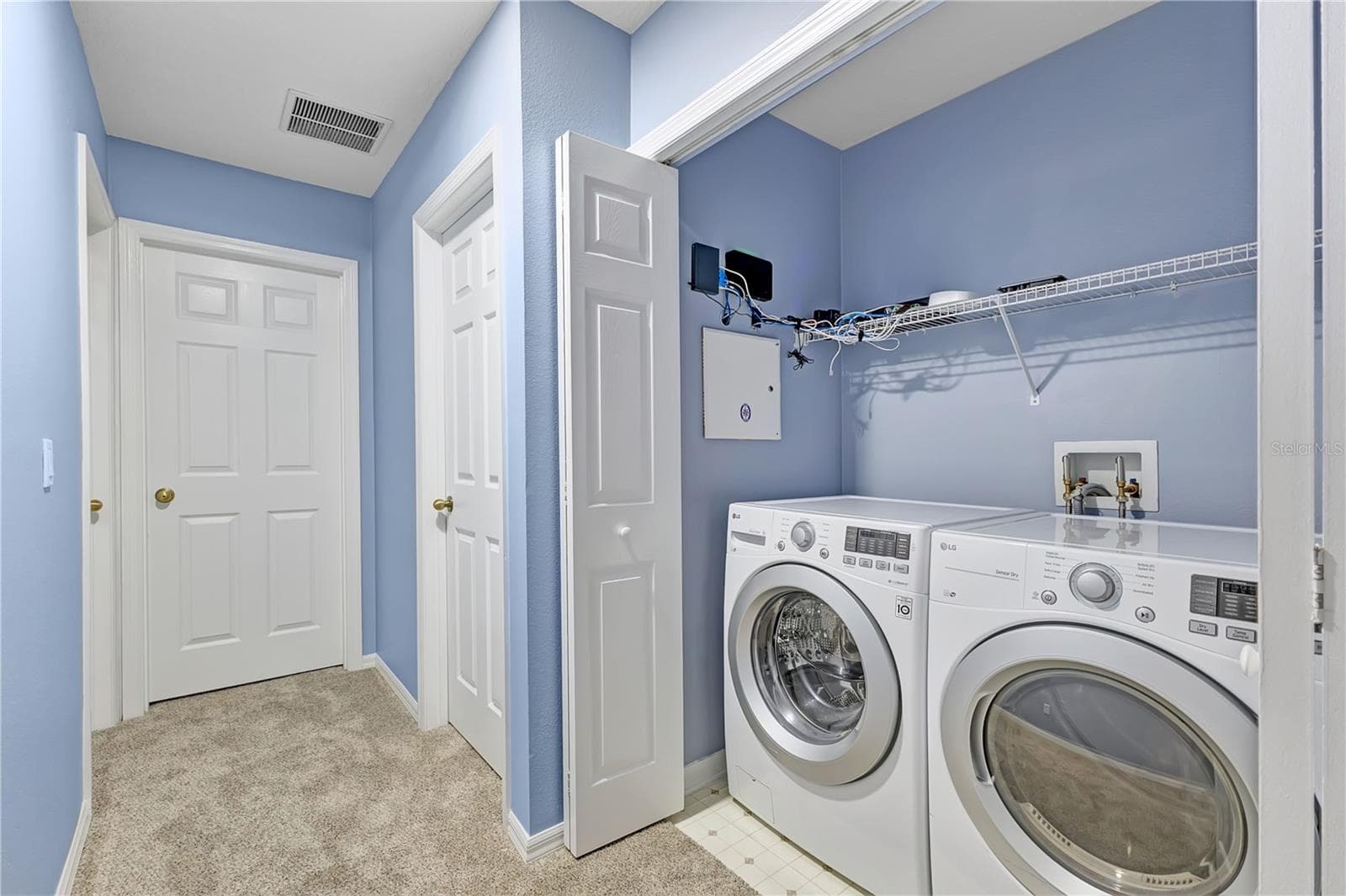 Townhouse at 942 COQUINA ROCK ST, ORLANDO, photo 32 of 61