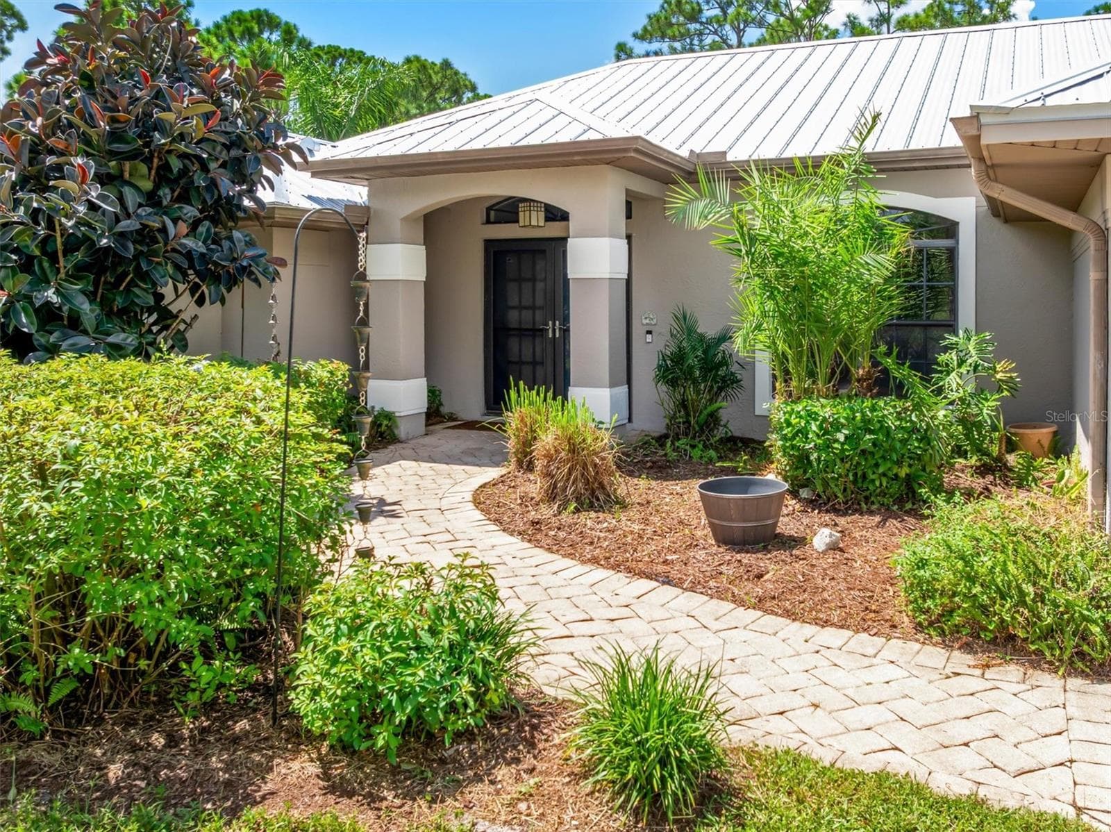 Single Family Residence at 572 TOLEDO RD, NORTH PORT, photo 4 of 50