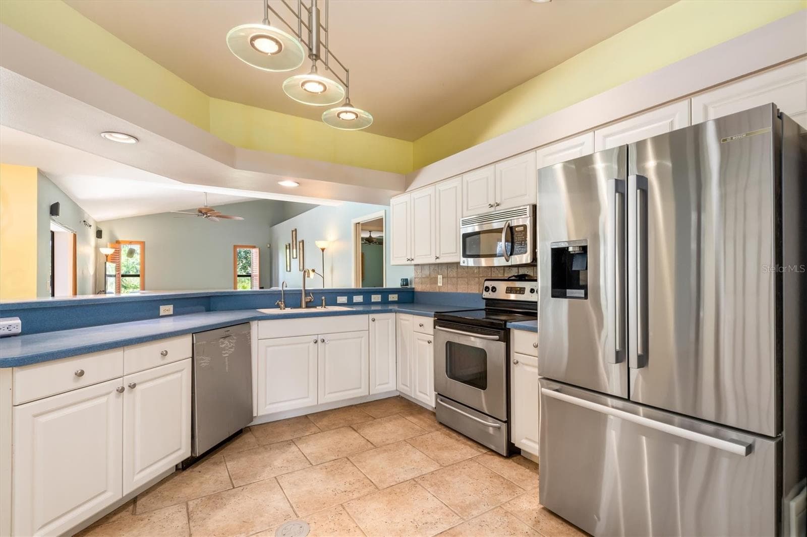 Single Family Residence at 572 TOLEDO RD, NORTH PORT, photo 13 of 50