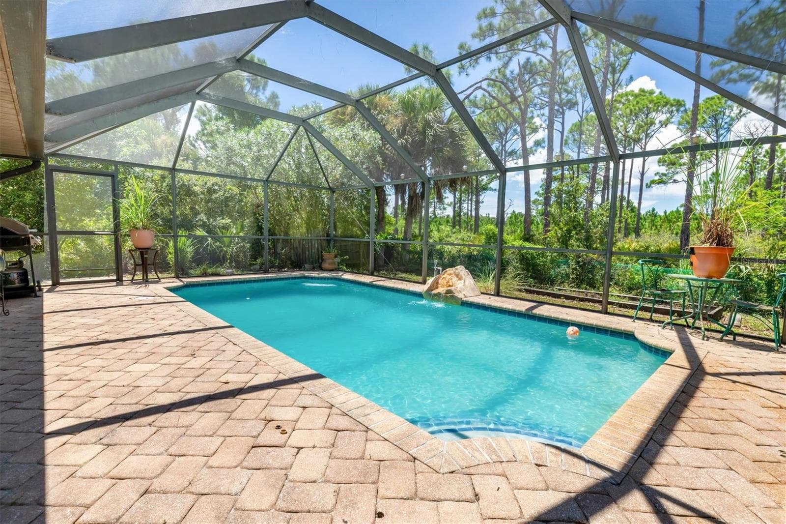 Single Family Residence at 572 TOLEDO RD, NORTH PORT, photo 36 of 50