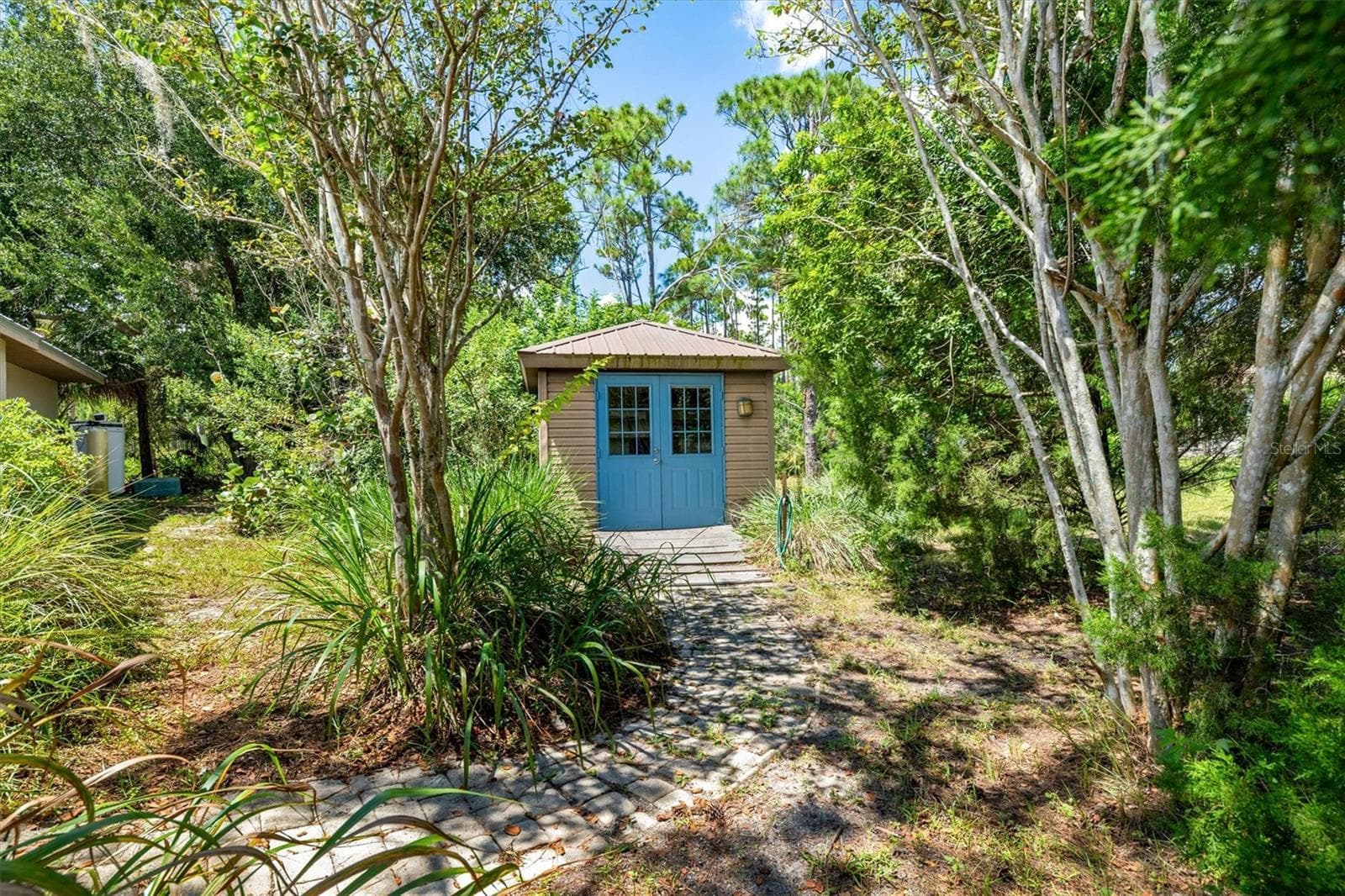 Single Family Residence at 572 TOLEDO RD, NORTH PORT, photo 37 of 50