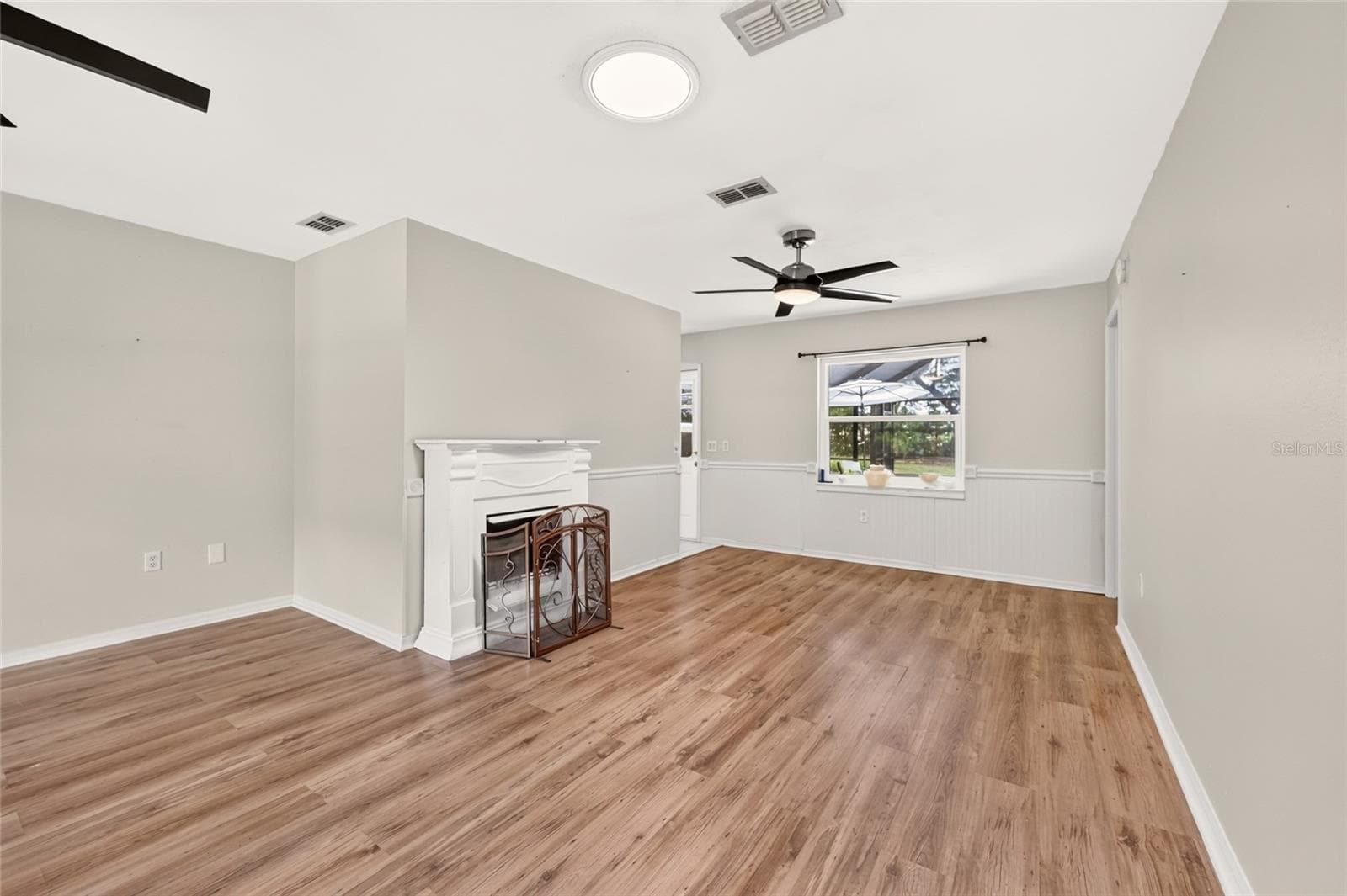 Single Family Residence at 19831 SW NIGHTINGALE DR, DUNNELLON, photo 14 of 56