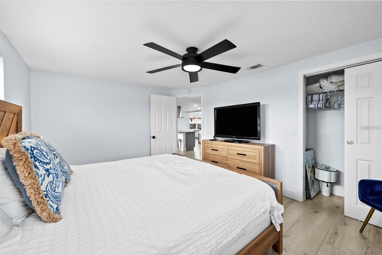 Single Family Residence at 13704 VERONICA DR, HUDSON, photo 18 of 49