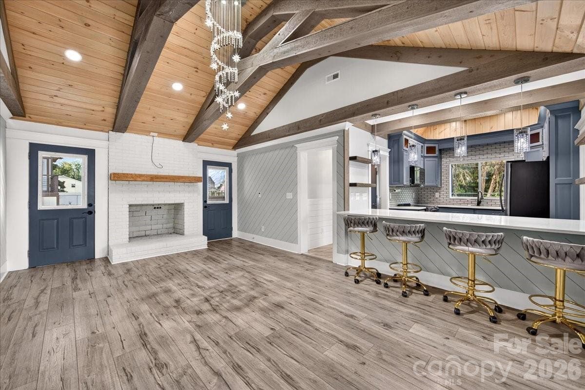 Single Family Residence at 2519 Matthews Mint Hill Road, Matthews, photo 5 of 44